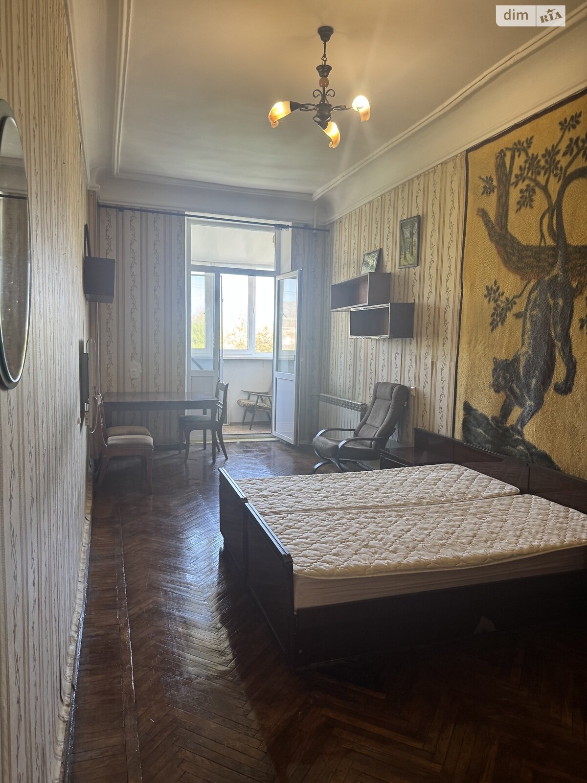 Продажа трехкомнатной квартиры в Одессе, на пл. Соборная 1, район Приморский фото 1 Продажа трехкомнатной квартиры в Одессе, на пл. Соборная 1, район Приморский фото 1