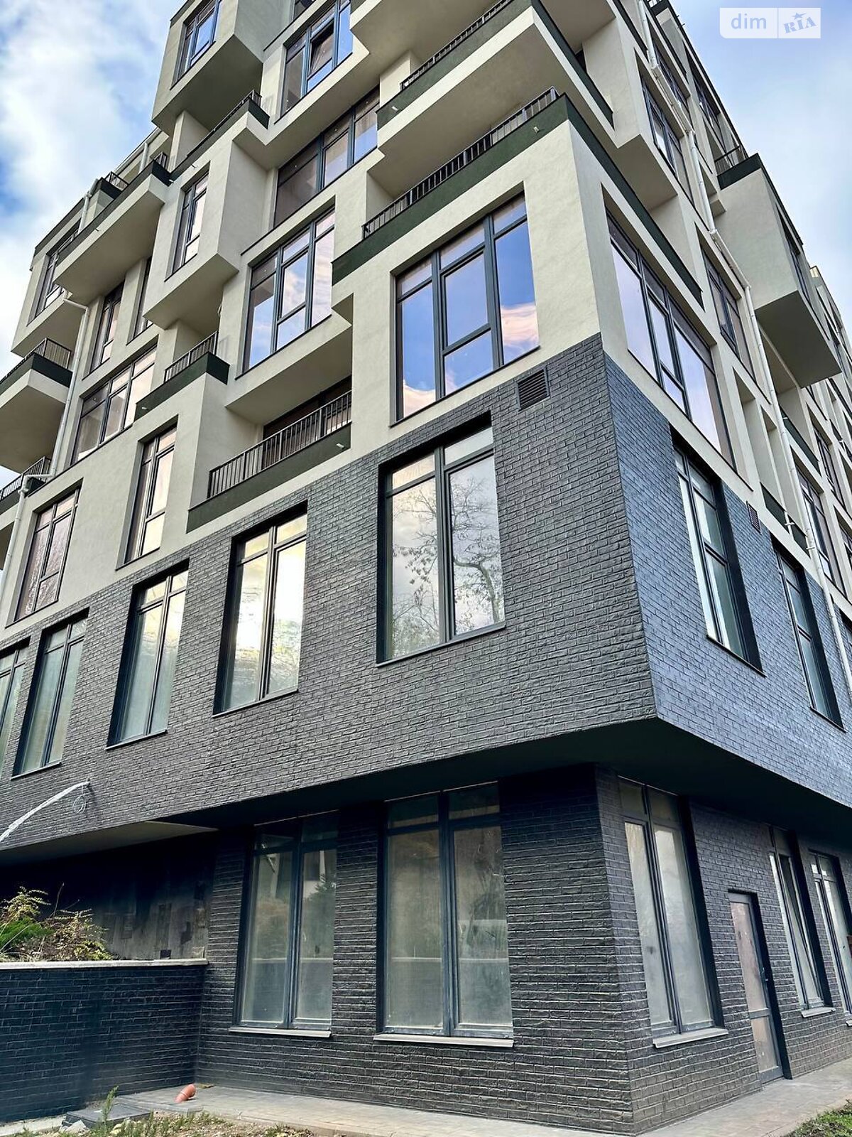 Продажа однокомнатной квартиры в Одессе, на ул. Софиевская 1А, район Приморский фото 1 Продажа однокомнатной квартиры в Одессе, на ул. Софиевская 1А, район Приморский фото 1