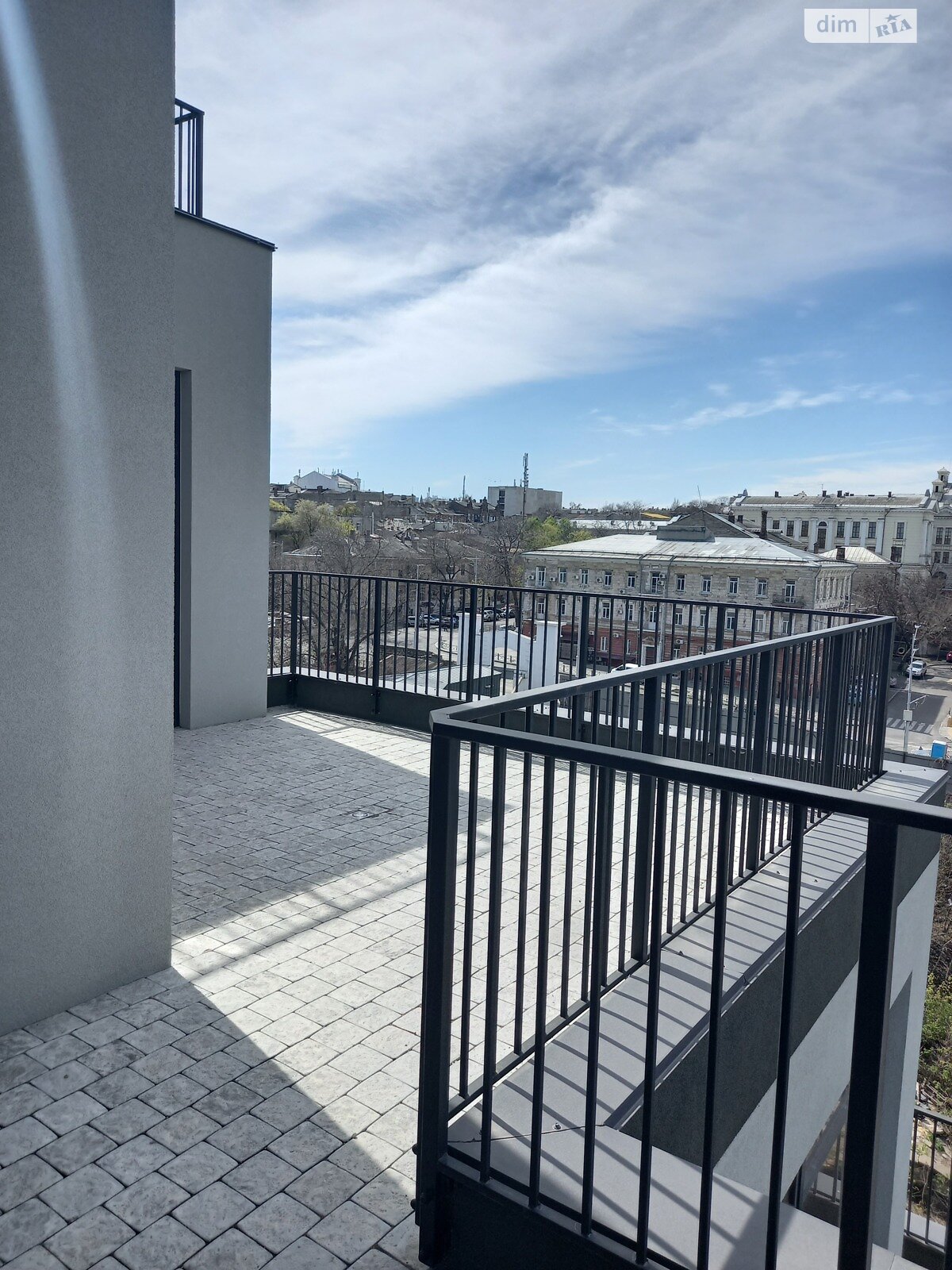 Продажа трехкомнатной квартиры в Одессе, на ул. Софиевская 1А, район Приморский фото 1 Продажа трехкомнатной квартиры в Одессе, на ул. Софиевская 1А, район Приморский фото 1