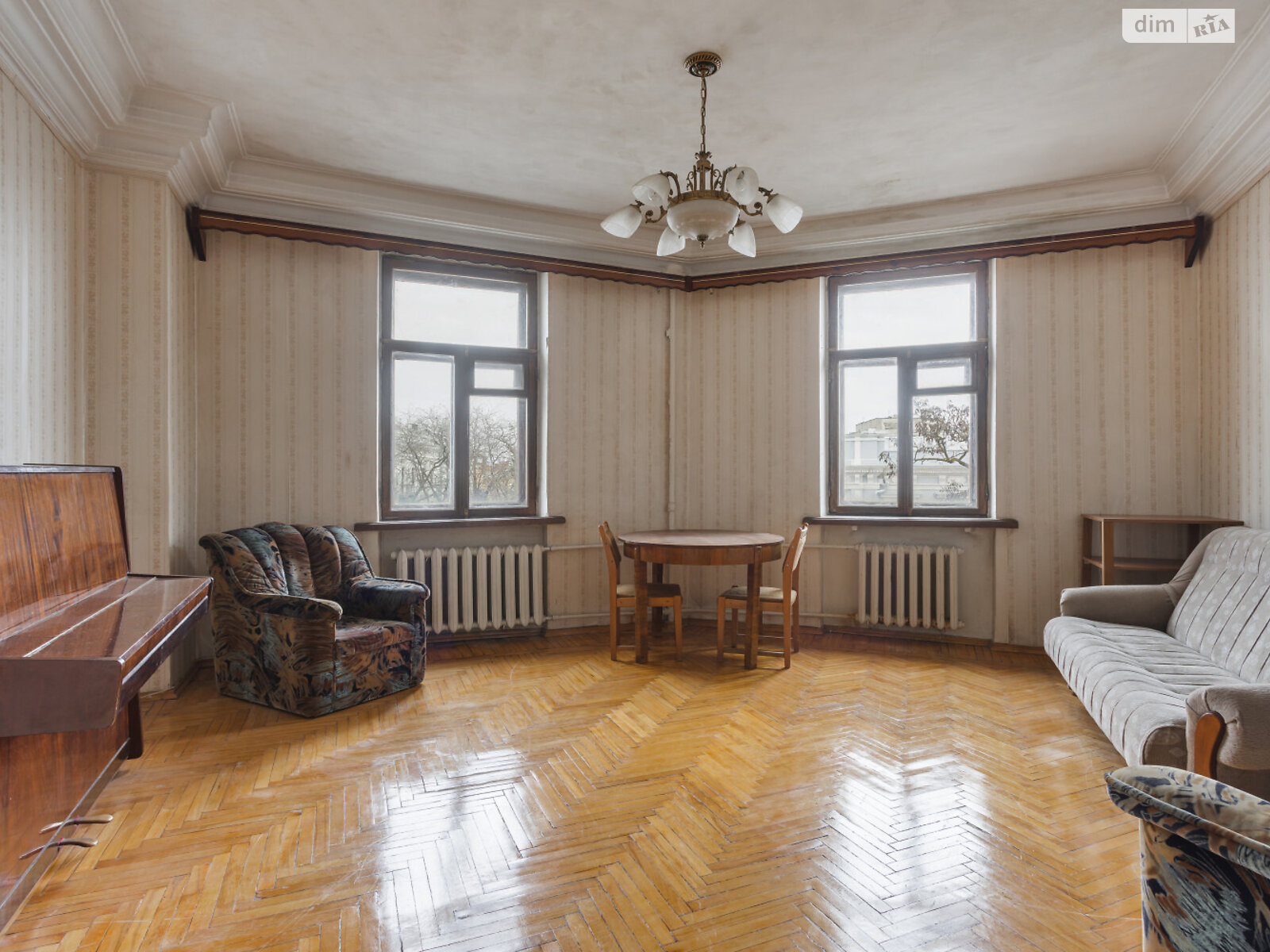 Продажа четырехкомнатной квартиры в Одессе, на ул. Софиевская, район Приморский фото 1 Продажа четырехкомнатной квартиры в Одессе, на ул. Софиевская, район Приморский фото 1