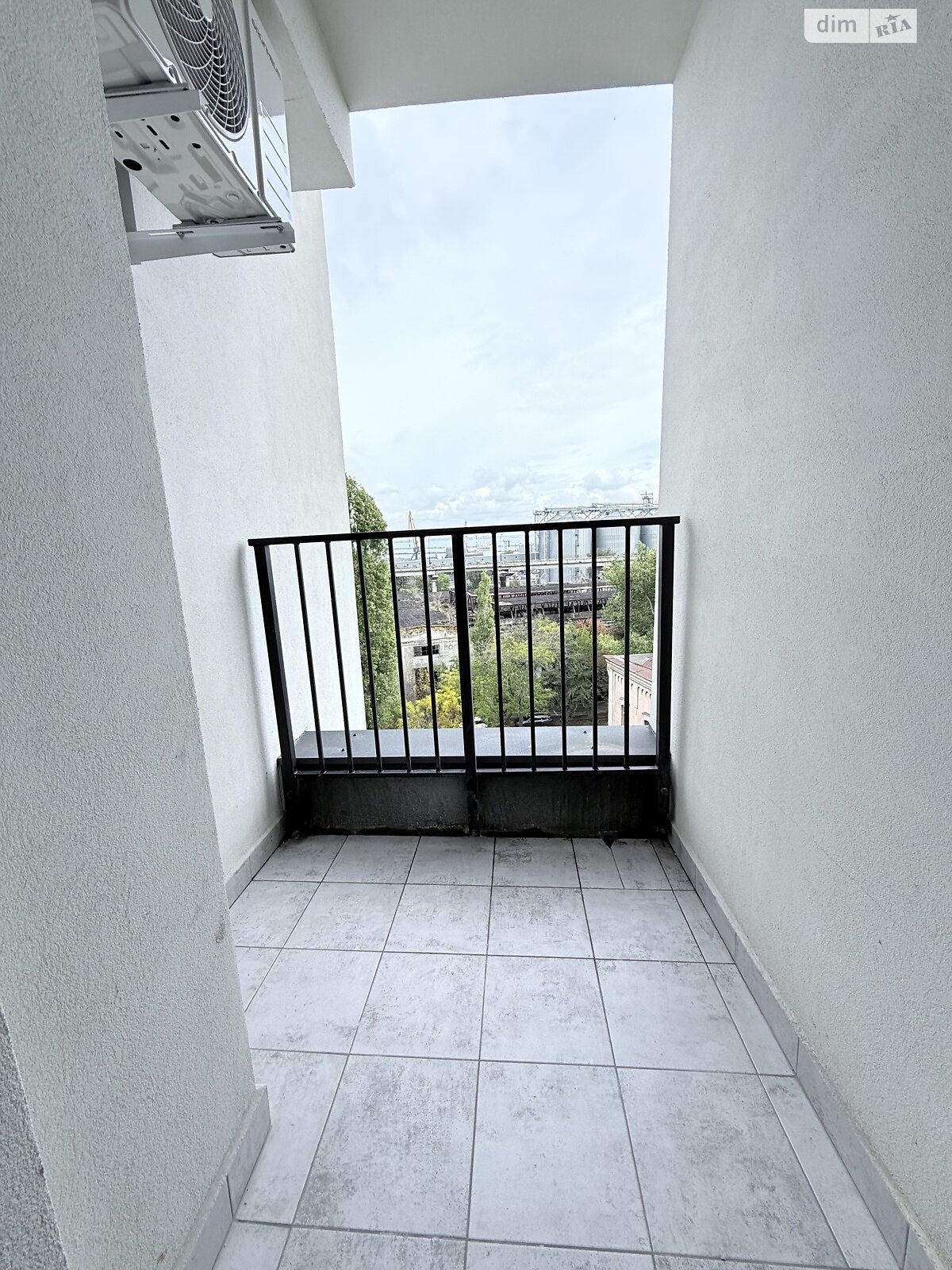 Продажа однокомнатной квартиры в Одессе, на ул. Софиевская, район Приморский фото 1 Продажа однокомнатной квартиры в Одессе, на ул. Софиевская, район Приморский фото 1