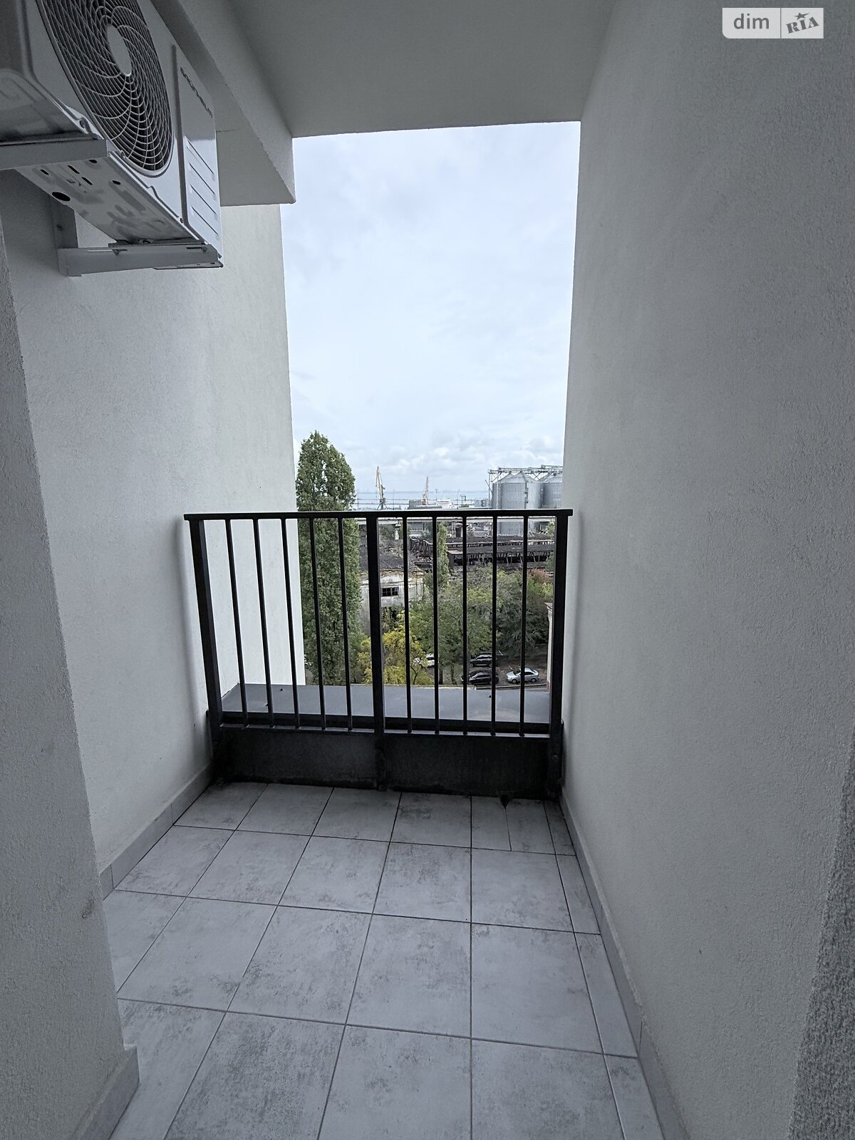 Продажа однокомнатной квартиры в Одессе, на ул. Софиевская, район Приморский фото 1 Продажа однокомнатной квартиры в Одессе, на ул. Софиевская, район Приморский фото 1