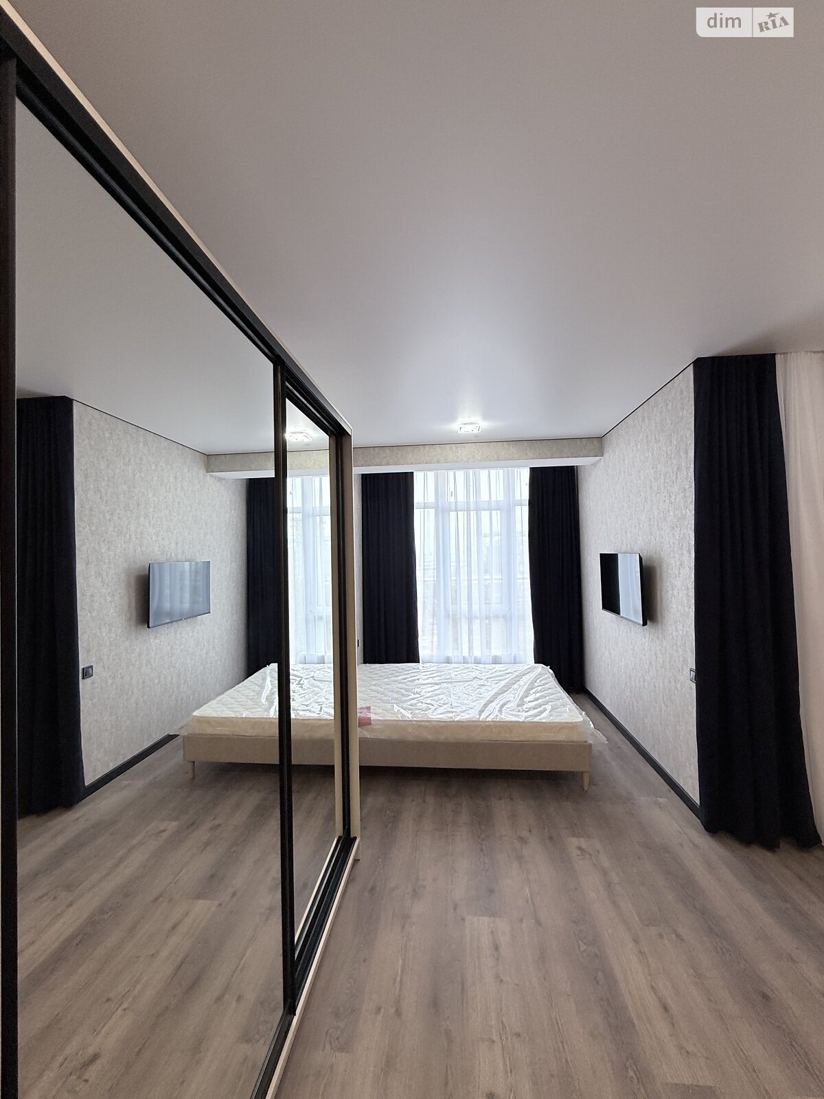 Продажа однокомнатной квартиры в Одессе, на ул. Софиевская, район Приморский фото 1 Продажа однокомнатной квартиры в Одессе, на ул. Софиевская, район Приморский фото 1