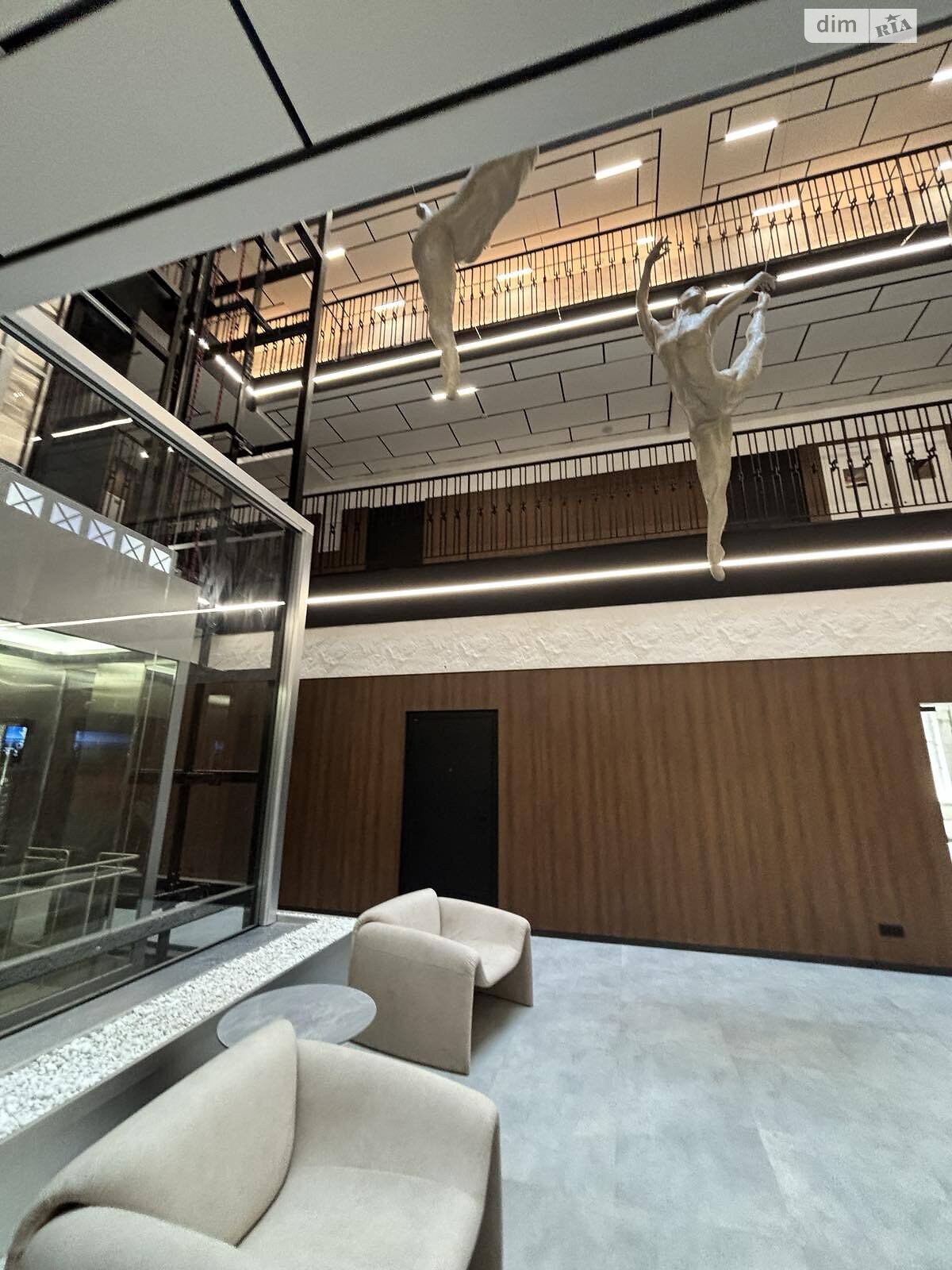 Продажа двухкомнатной квартиры в Одессе, на ул. Софиевская, район Приморский фото 1 Продажа двухкомнатной квартиры в Одессе, на ул. Софиевская, район Приморский фото 1