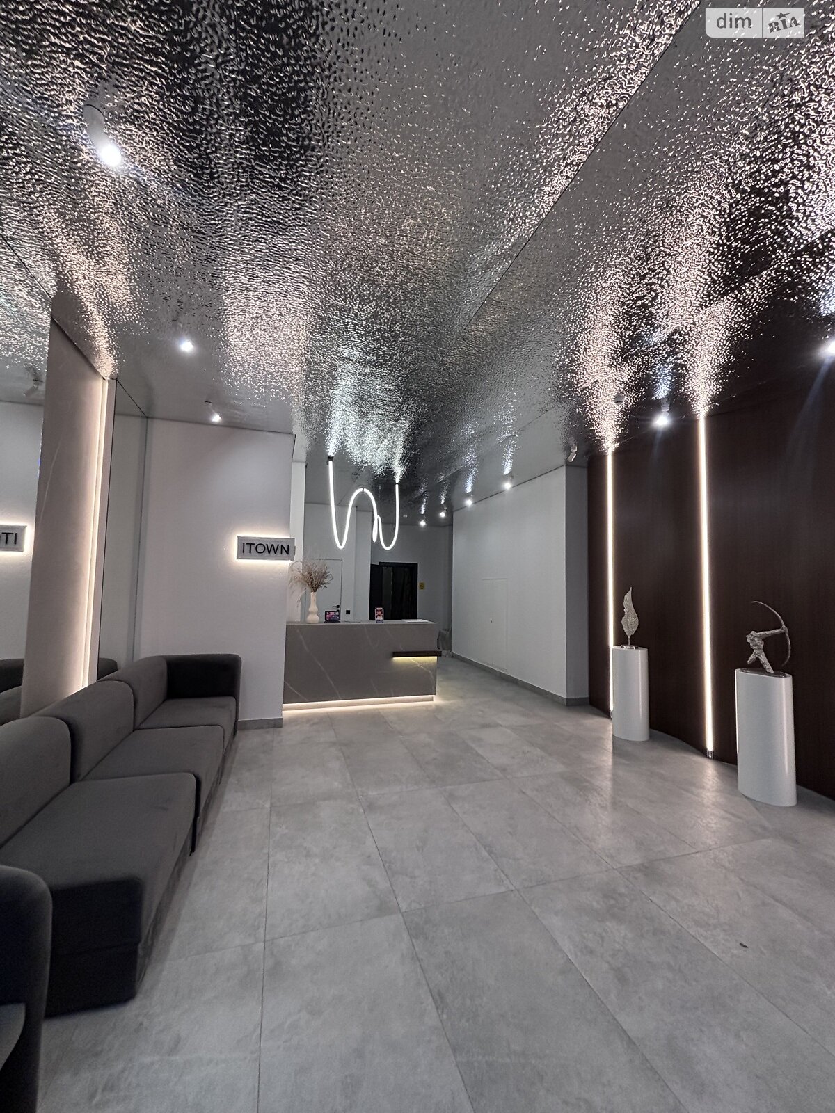 Продажа двухкомнатной квартиры в Одессе, на ул. Софиевская, район Приморский фото 1 Продажа двухкомнатной квартиры в Одессе, на ул. Софиевская, район Приморский фото 1