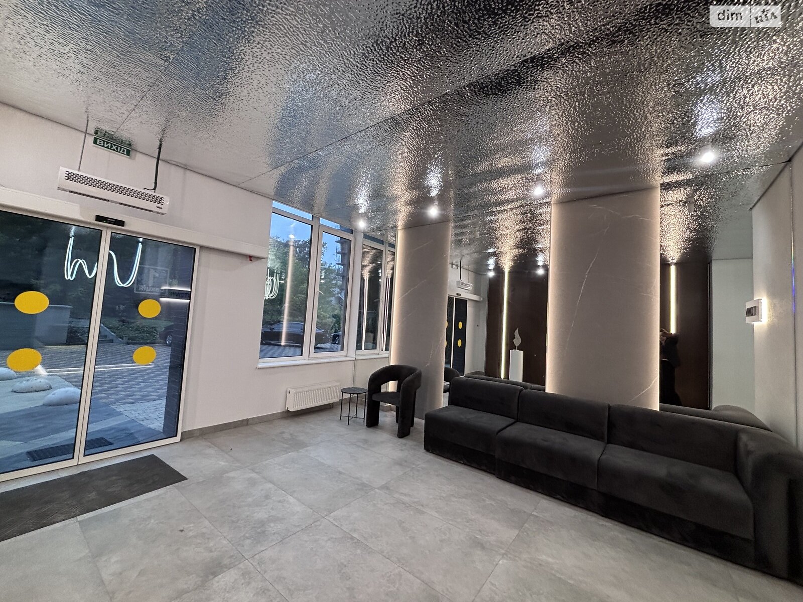 Продажа двухкомнатной квартиры в Одессе, на ул. Софиевская, район Приморский фото 1 Продажа двухкомнатной квартиры в Одессе, на ул. Софиевская, район Приморский фото 1