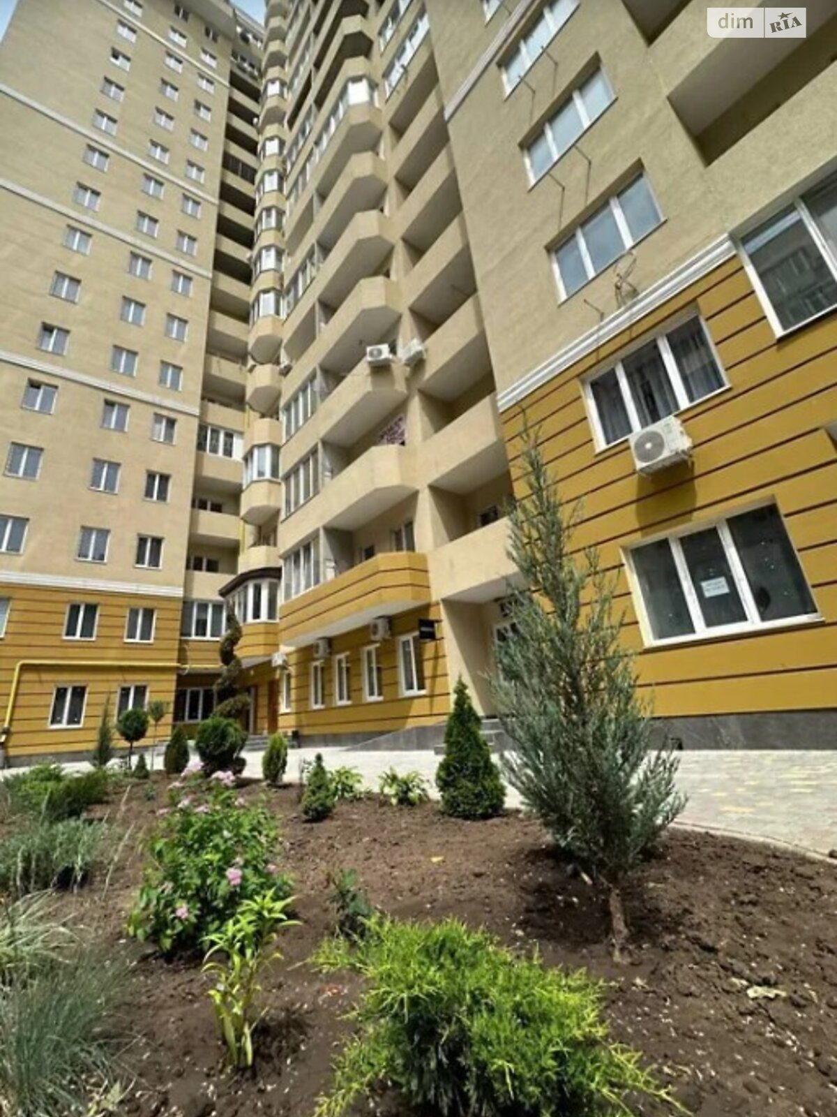 Продажа трехкомнатной квартиры в Одессе, на ул. Солнечная, район Приморский фото 1