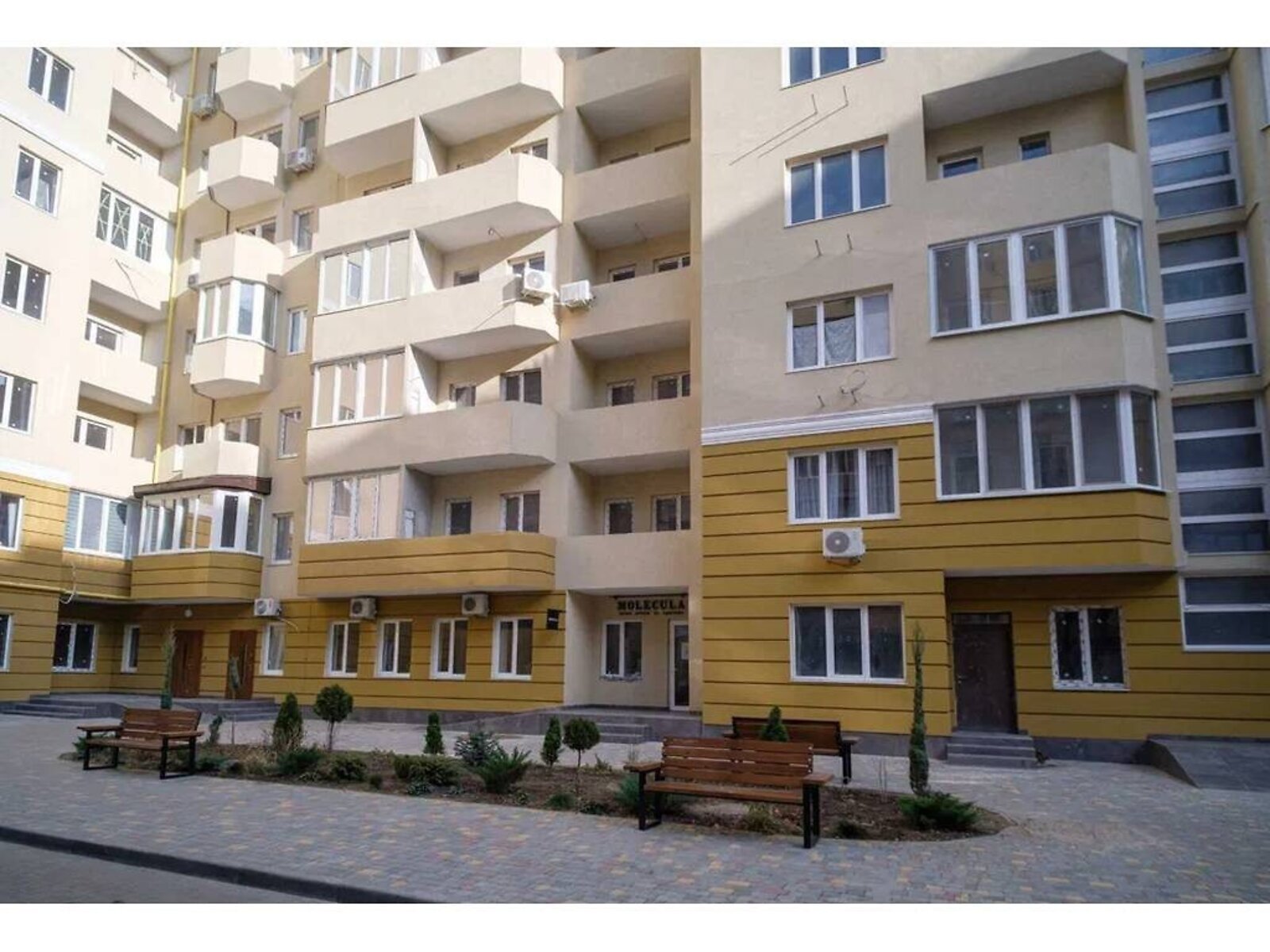 Продаж однокімнатної квартири в Одесі, на вул. Сонячна 4, район Приморський фото 1