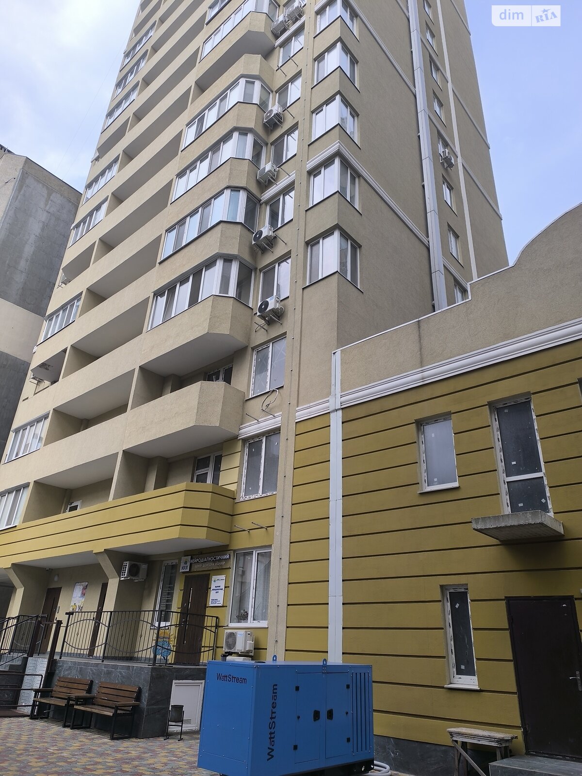 Продажа однокомнатной квартиры в Одессе, на ул. Солнечная 4, район Приморский фото 1 Продажа однокомнатной квартиры в Одессе, на ул. Солнечная 4, район Приморский фото 1