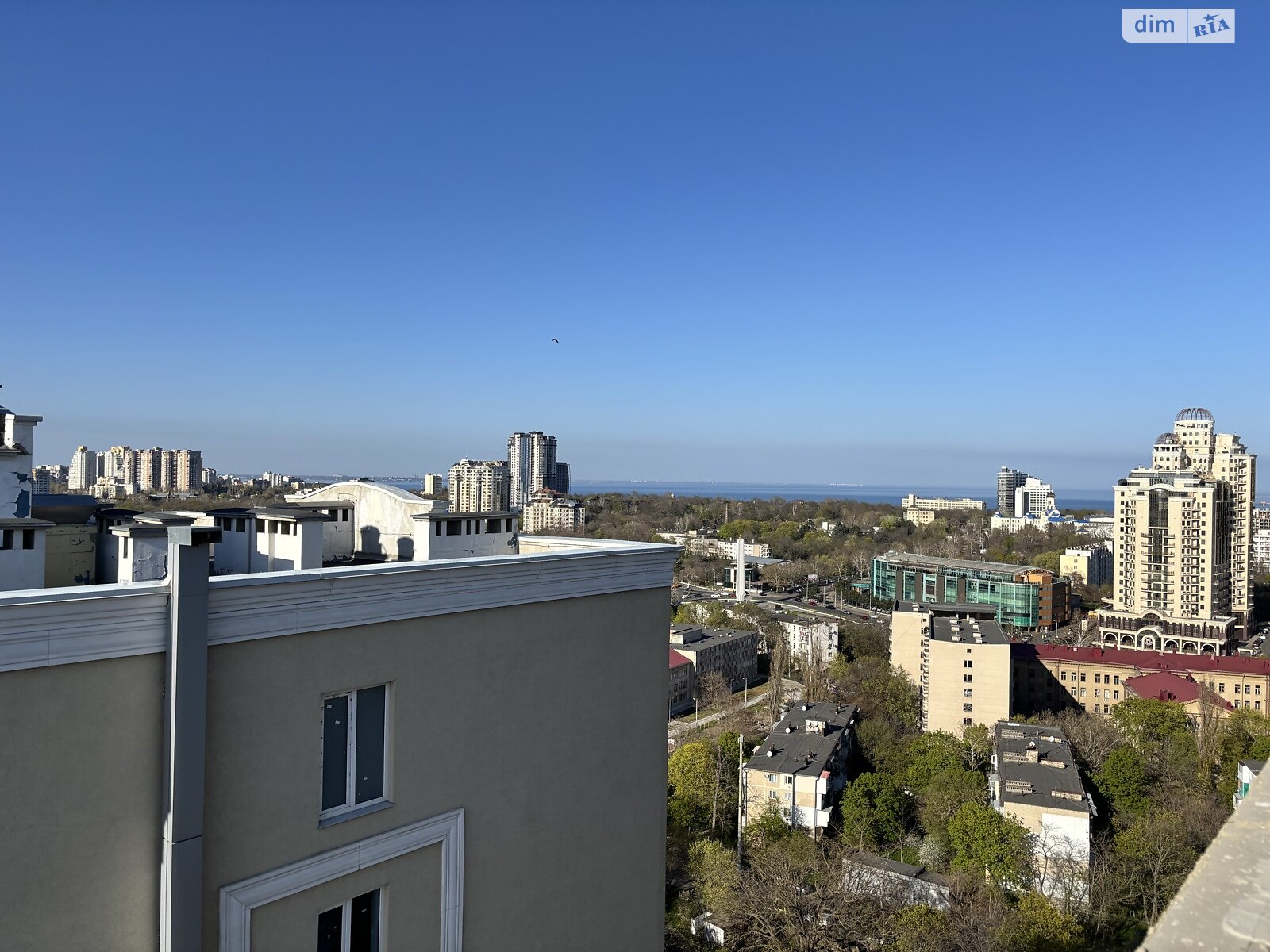 Продаж двокімнатної квартири в Одесі, на вул. Сонячна, район Приморський фото 1 Продаж двокімнатної квартири в Одесі, на вул. Сонячна, район Приморський фото 1