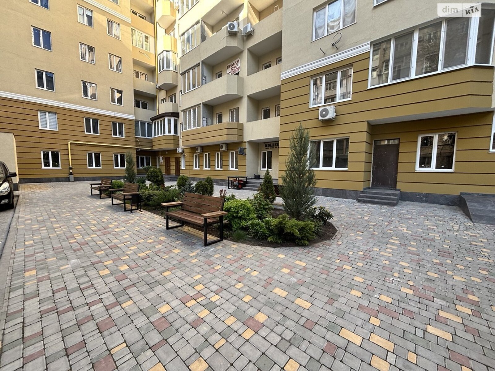Продаж двокімнатної квартири в Одесі, на вул. Сонячна, район Приморський фото 1 Продаж двокімнатної квартири в Одесі, на вул. Сонячна, район Приморський фото 1