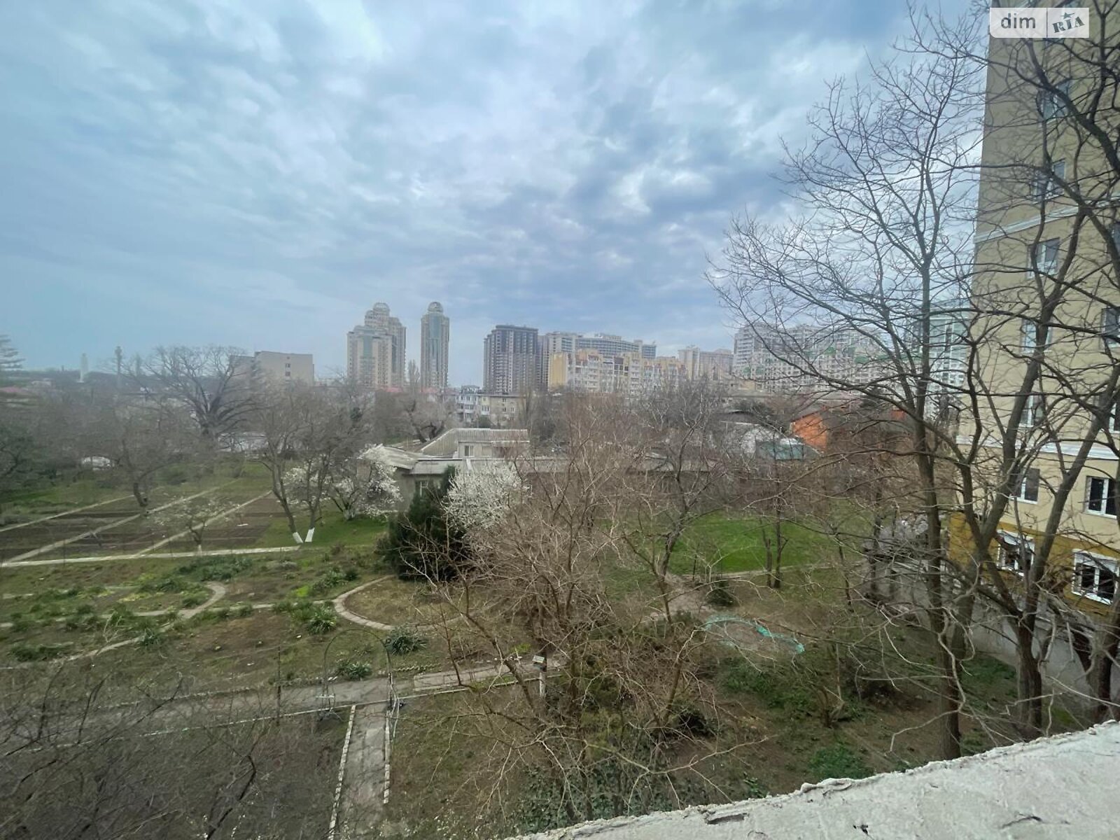 Продаж однокімнатної квартири в Одесі, на вул. Сонячна, район Аркадія фото 1 Продаж однокімнатної квартири в Одесі, на вул. Сонячна, район Аркадія фото 1