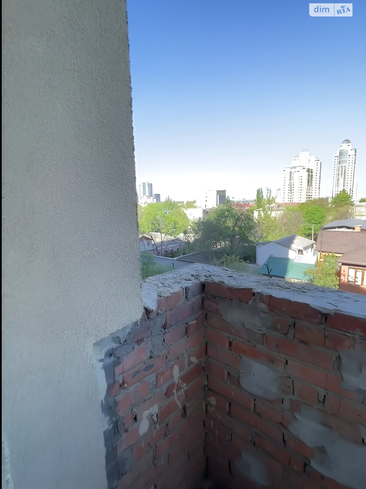 Продажа трехкомнатной квартиры в Одессе, на ул. Солнечная 4, район Приморский фото 1 Продажа трехкомнатной квартиры в Одессе, на ул. Солнечная 4, район Приморский фото 1