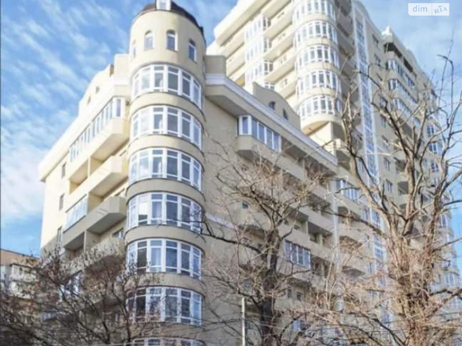 Продаж однокімнатної квартири в Одесі, на вул. Сонячна, район Приморський фото 1 Продаж однокімнатної квартири в Одесі, на вул. Сонячна, район Приморський фото 1