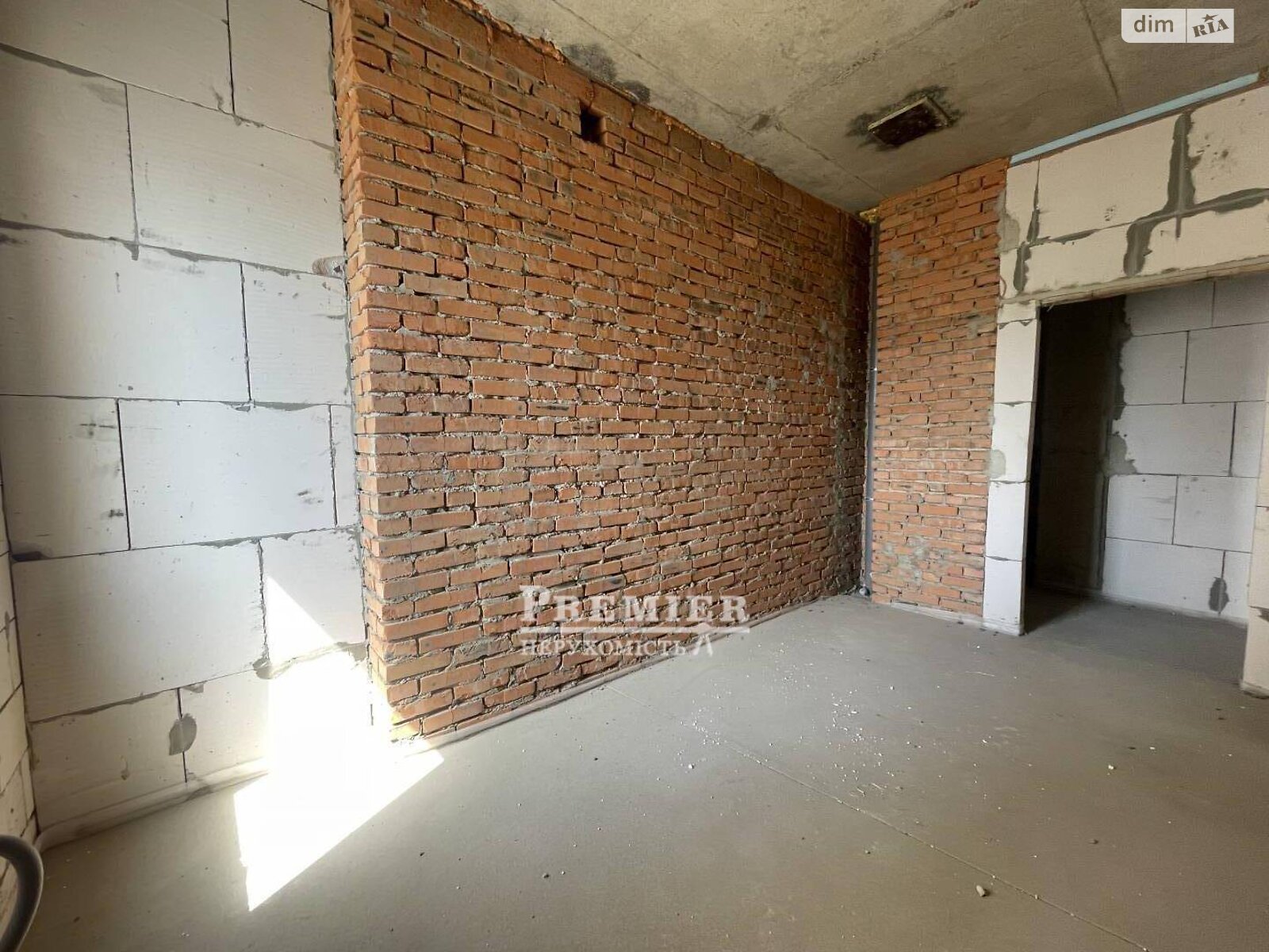 Продажа трехкомнатной квартиры в Одессе, на ул. Солнечная, район Приморский фото 1 Продажа трехкомнатной квартиры в Одессе, на ул. Солнечная, район Приморский фото 1