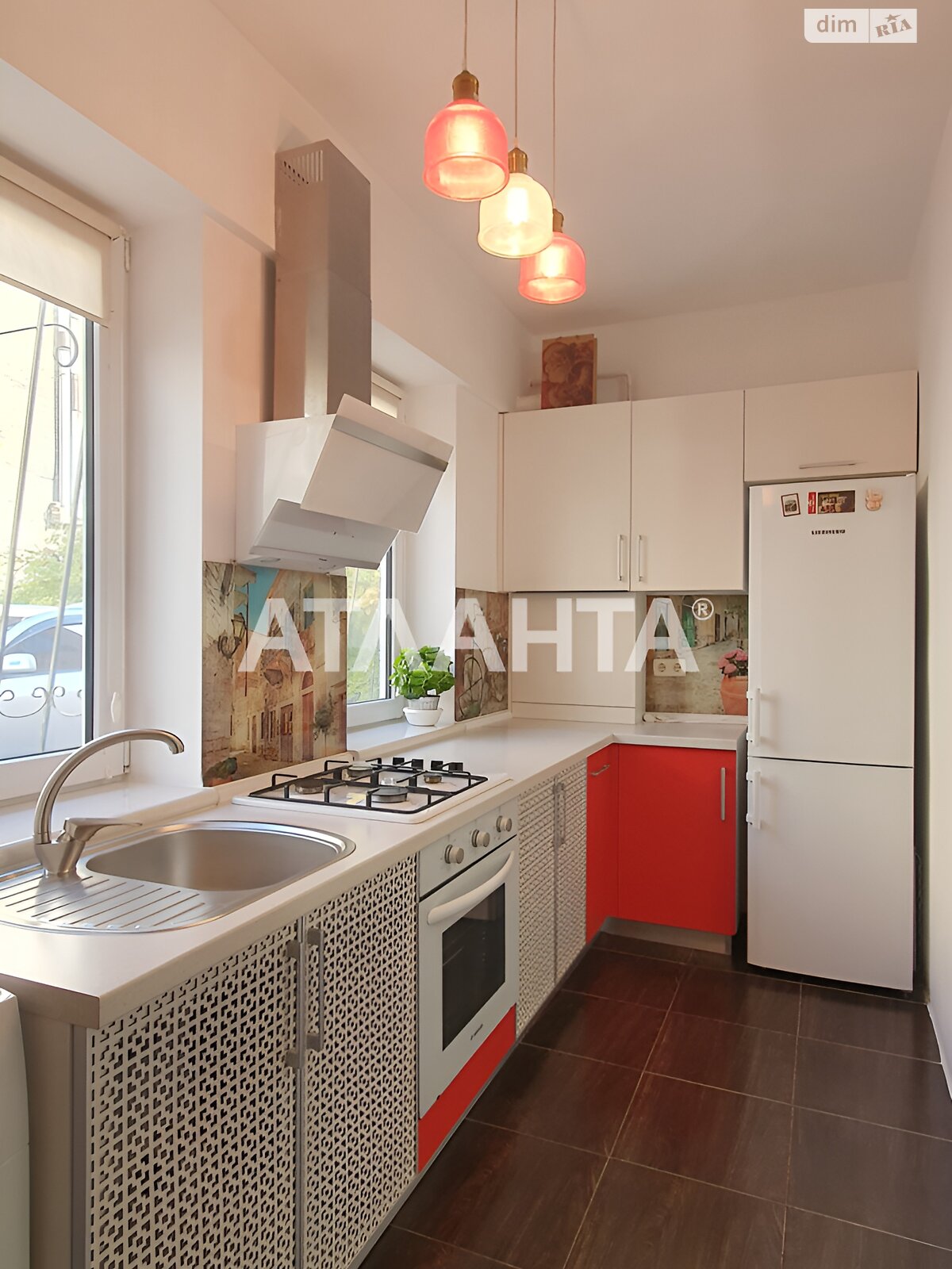 Продажа трехкомнатной квартиры в Одессе, на ул. Дегтярная, район Приморский фото 1 Продажа трехкомнатной квартиры в Одессе, на ул. Дегтярная, район Приморский фото 1
