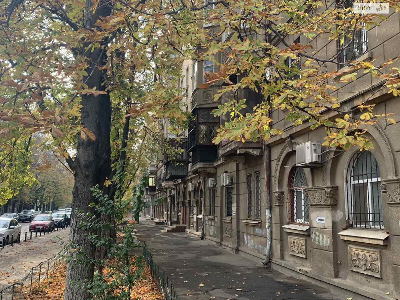 Продаж трикімнатної квартири в Одесі, на вул. Спиридонівська, район Приморський фото 1 Продаж трикімнатної квартири в Одесі, на вул. Спиридонівська, район Приморський фото 1