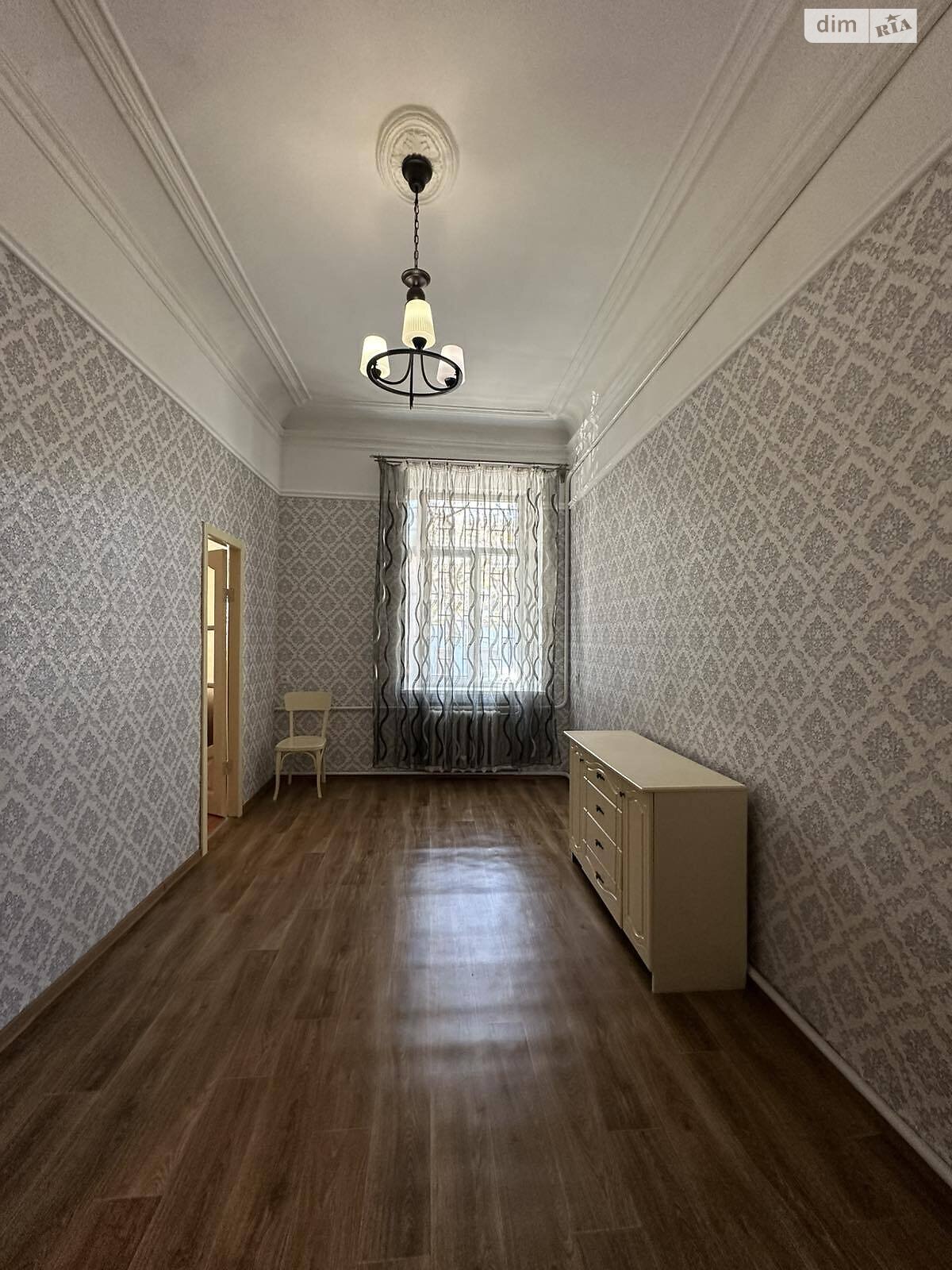 Продаж однокімнатної квартири в Одесі, на вул. Спиридонівська 28, район Приморський фото 1 Продаж однокімнатної квартири в Одесі, на вул. Спиридонівська 28, район Приморський фото 1