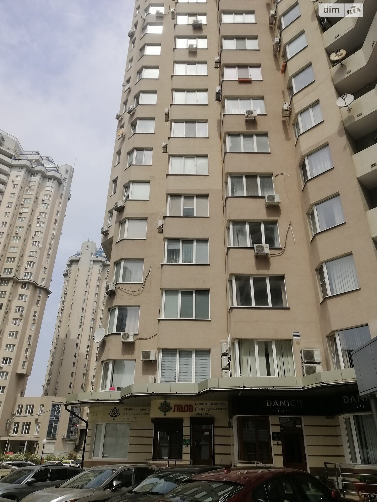 Продаж двокімнатної квартири в Одесі, на вул. Середньофонтанська 19В, район Приморський фото 1 Продаж двокімнатної квартири в Одесі, на вул. Середньофонтанська 19В, район Приморський фото 1