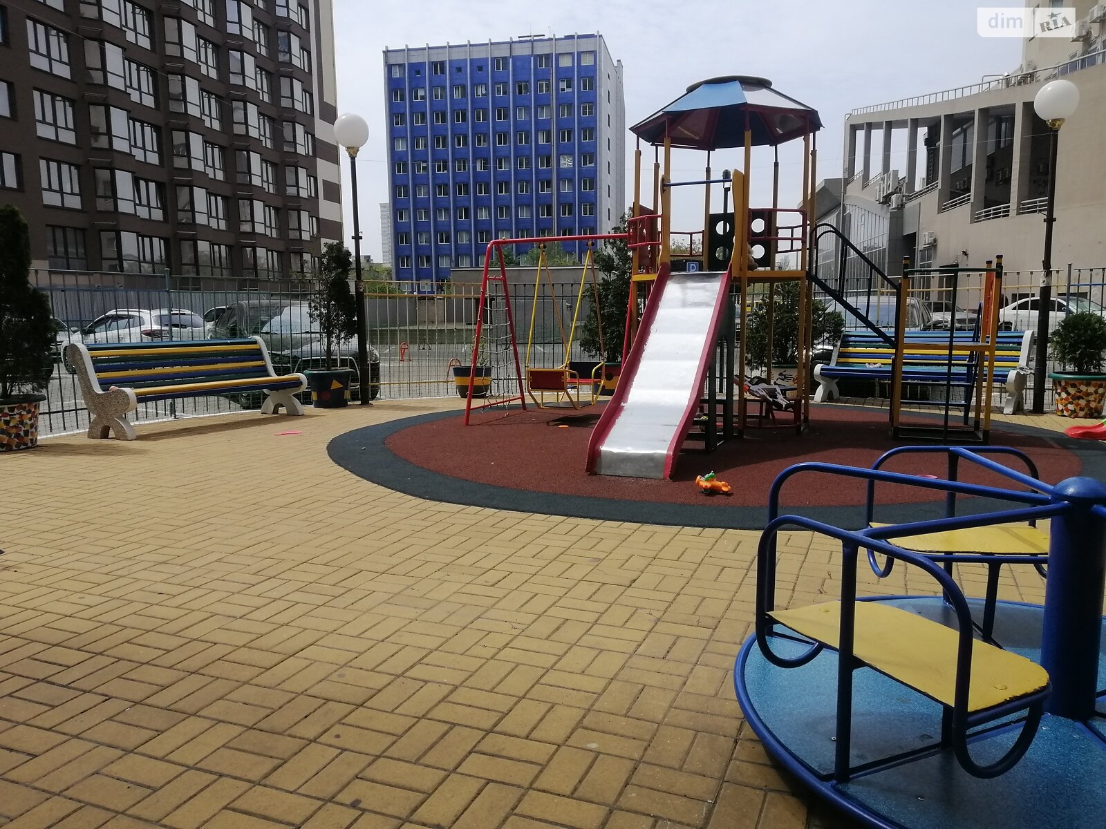 Продаж двокімнатної квартири в Одесі, на вул. Середньофонтанська 19В, район Приморський фото 1 Продаж двокімнатної квартири в Одесі, на вул. Середньофонтанська 19В, район Приморський фото 1