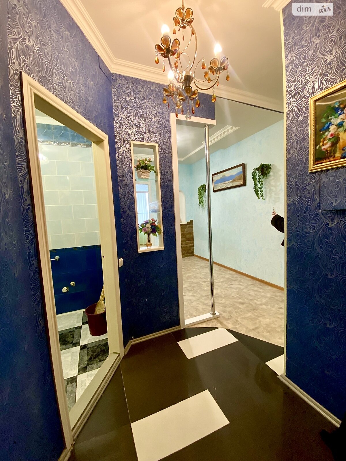 Продаж однокімнатної квартири в Одесі, на вул. Середньофонтанська, район Приморський фото 1 Продаж однокімнатної квартири в Одесі, на вул. Середньофонтанська, район Приморський фото 1