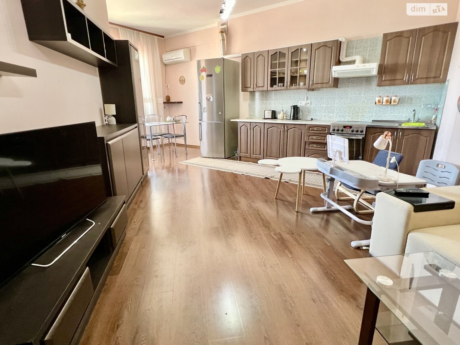 Продаж однокімнатної квартири в Одесі, на вул. Середньофонтанська 19В, район Приморський фото 1 Продаж однокімнатної квартири в Одесі, на вул. Середньофонтанська 19В, район Приморський фото 1