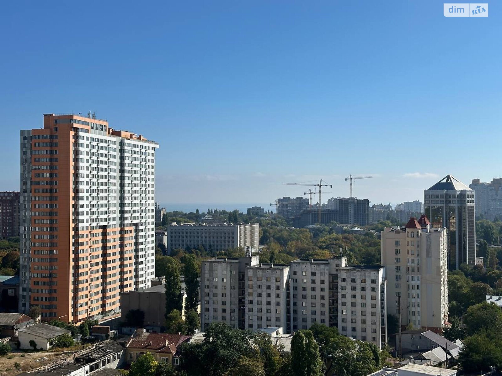 Продажа двухкомнатной квартиры в Одессе, на ул. Среднефонтанская 35 корпус 3, кв. 1, район Приморский фото 1 Продажа двухкомнатной квартиры в Одессе, на ул. Среднефонтанская 35 корпус 3, кв. 1, район Приморский фото 1