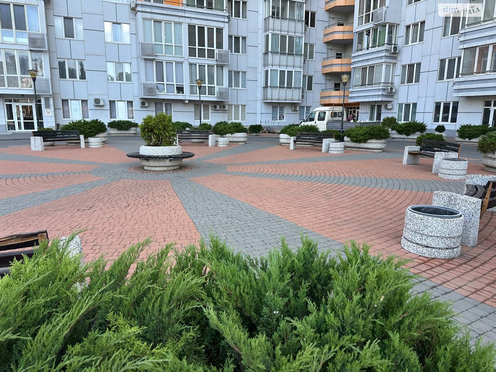 Продажа двухкомнатной квартиры в Одессе, на ул. Среднефонтанская 35 корпус 3, кв. 1, район Приморский фото 1 Продажа двухкомнатной квартиры в Одессе, на ул. Среднефонтанская 35 корпус 3, кв. 1, район Приморский фото 1