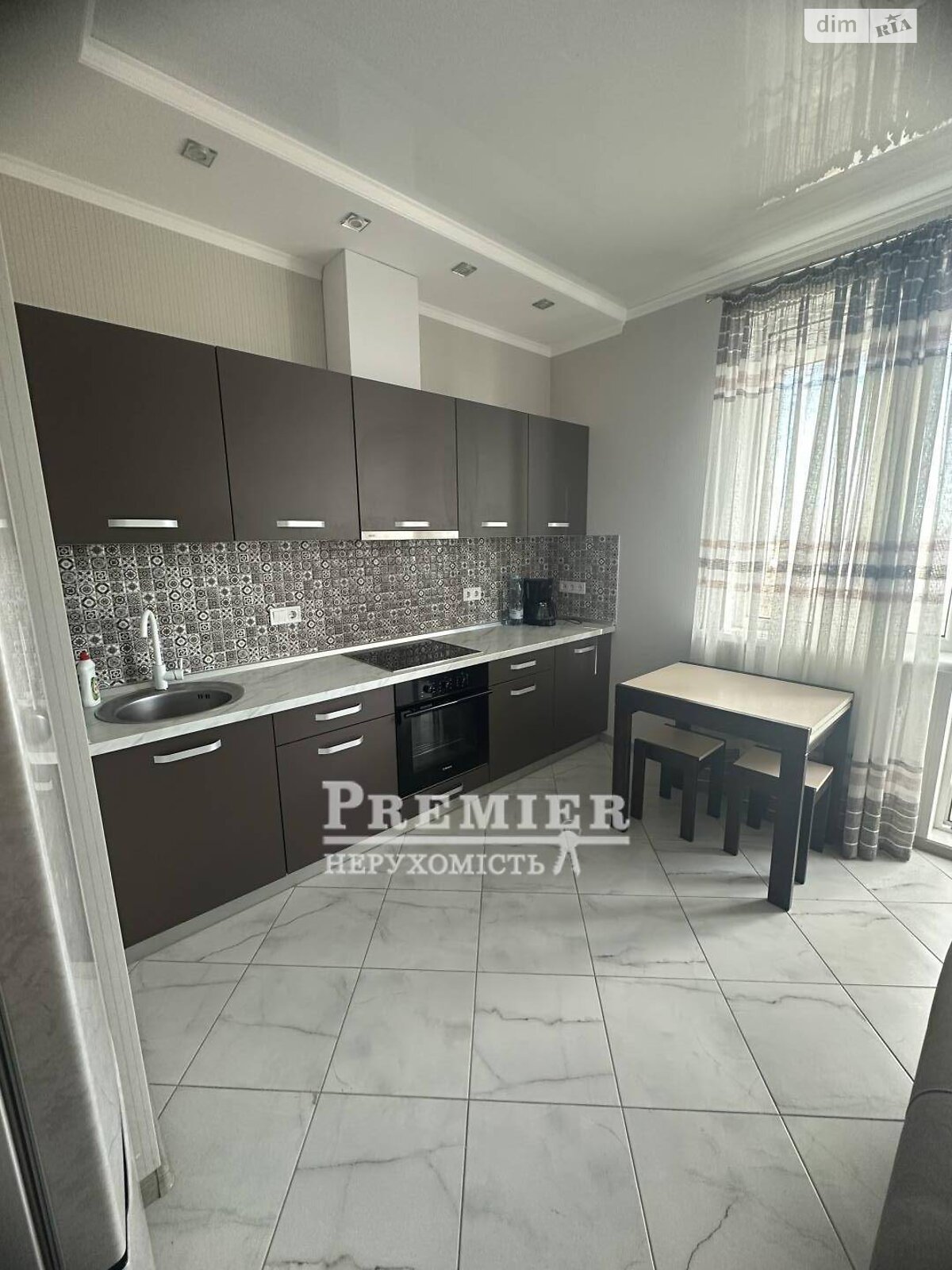 Продажа однокомнатной квартиры в Одессе, на ул. Среднефонтанская, район Приморский фото 1 Продажа однокомнатной квартиры в Одессе, на ул. Среднефонтанская, район Приморский фото 1