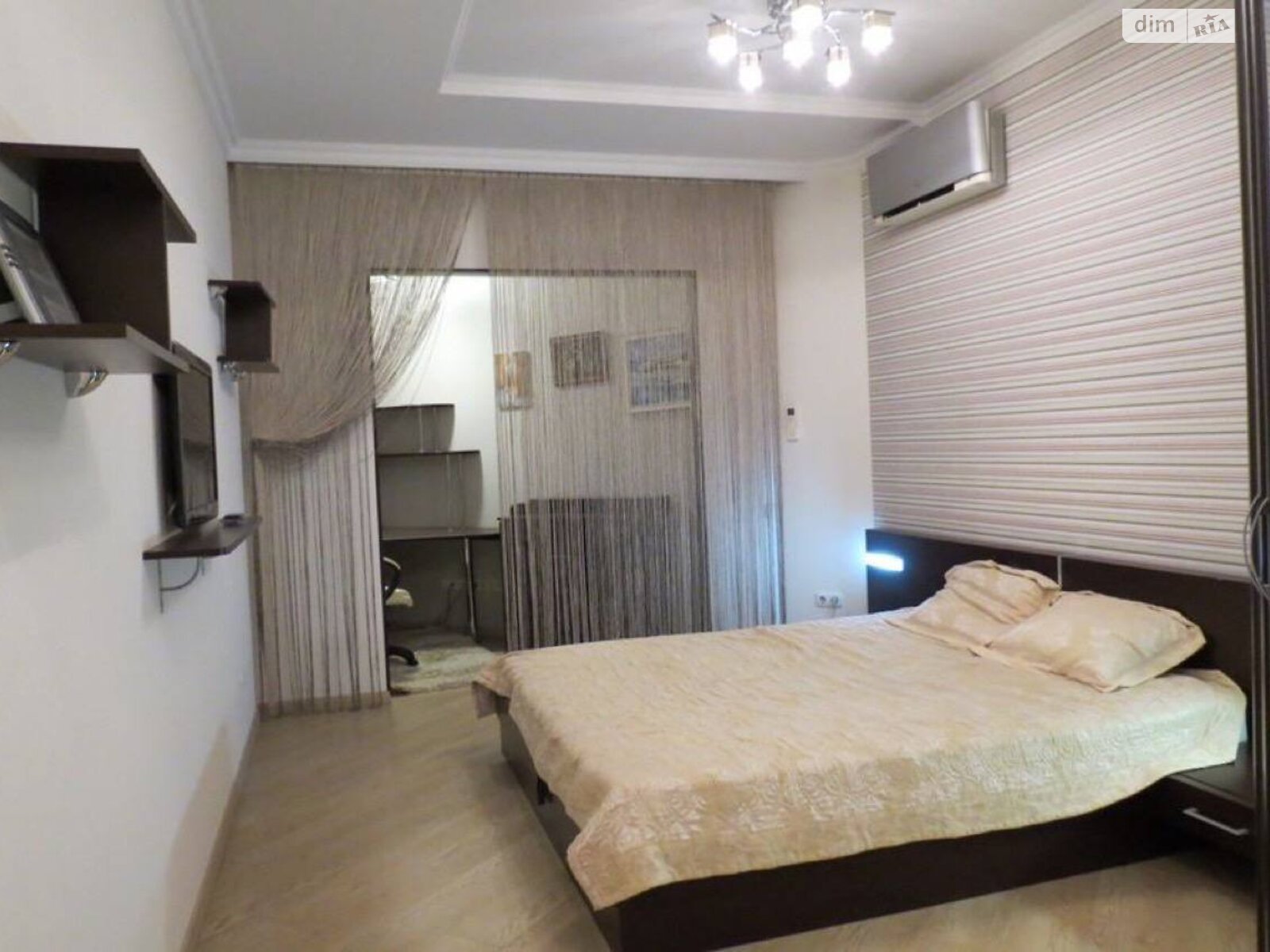 Продаж однокімнатної квартири в Одесі, на вул. Середньофонтанська 19В, район Приморський фото 1