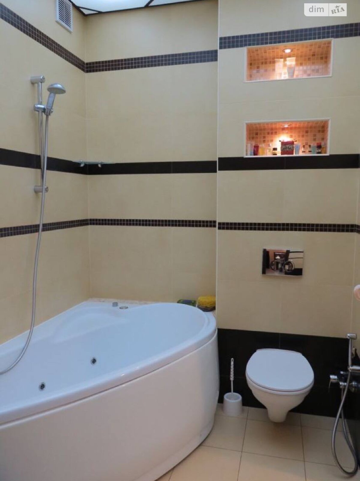 Продаж однокімнатної квартири в Одесі, на вул. Середньофонтанська 19В, район Приморський фото 1