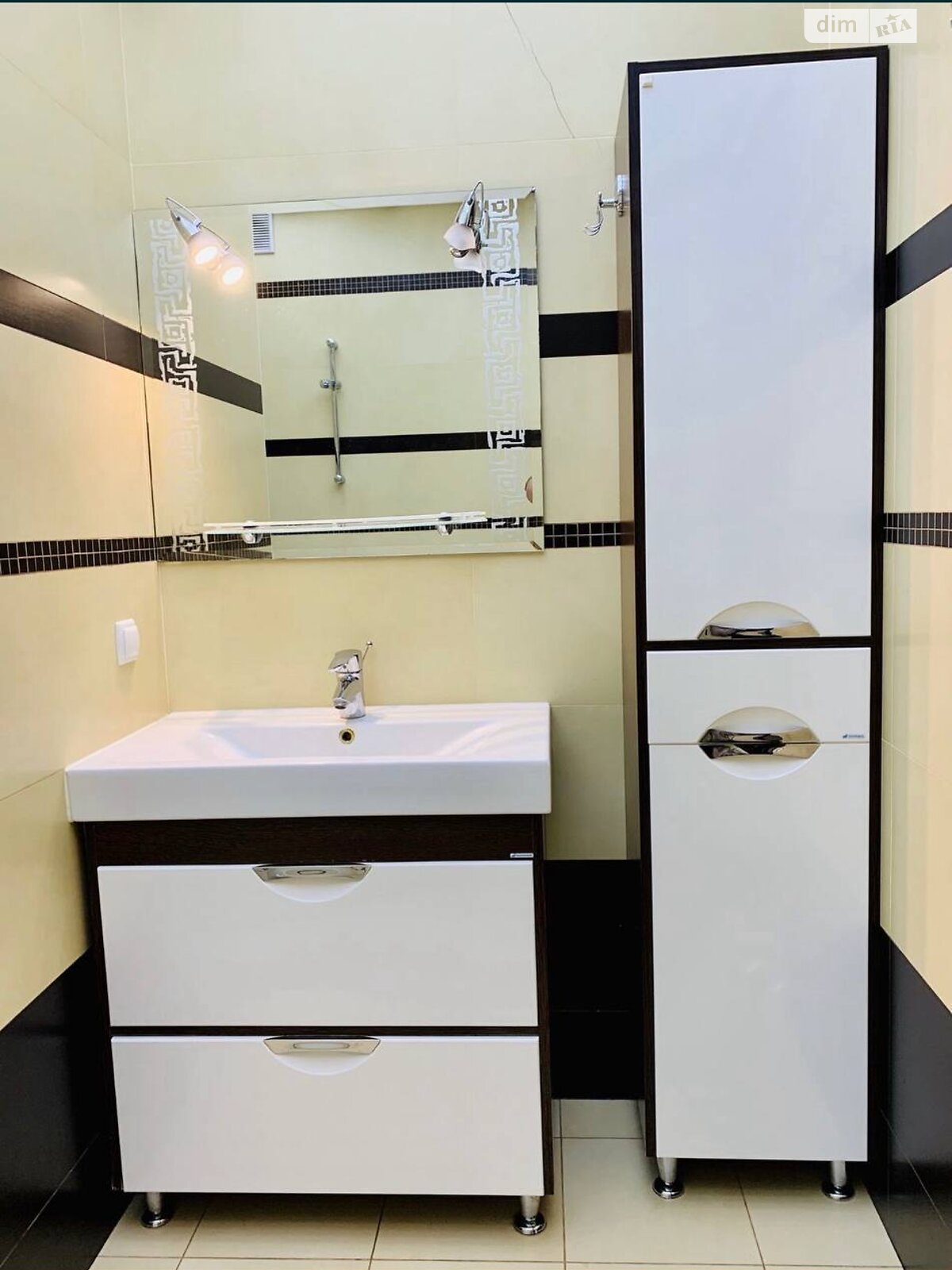 Продаж однокімнатної квартири в Одесі, на вул. Середньофонтанська 19В, район Приморський фото 1