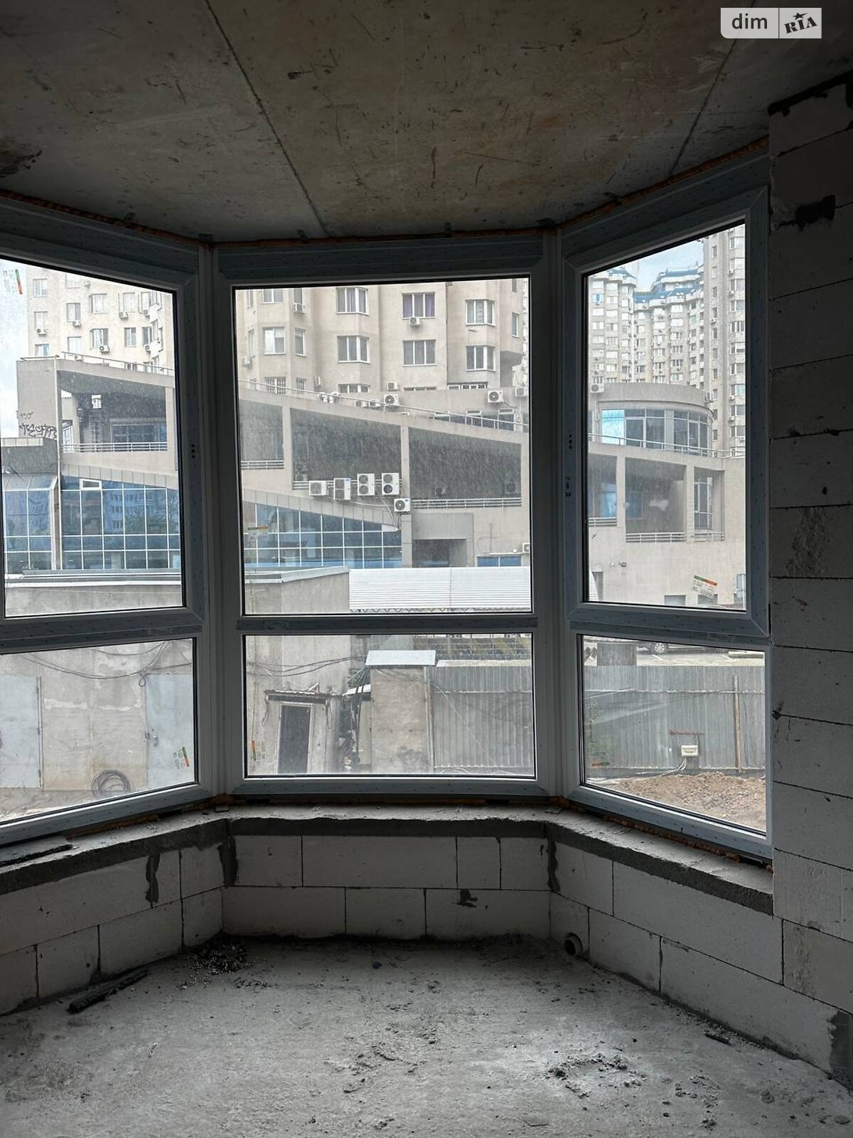 Продаж однокімнатної квартири в Одесі, на пров. Середньофонтанський 1А, район Приморський фото 1