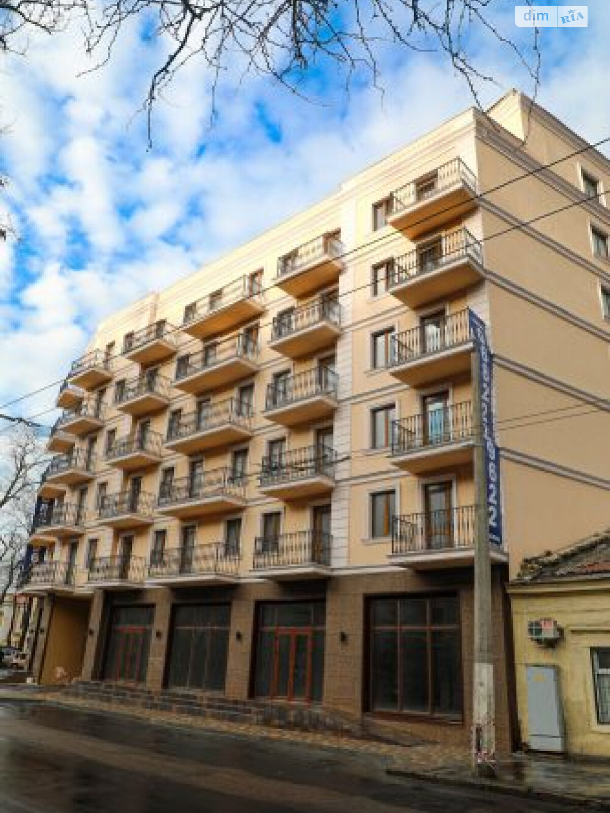 Продаж однокімнатної квартири в Одесі, на вул. Приморська, район Приморський фото 1 Продаж однокімнатної квартири в Одесі, на вул. Приморська, район Приморський фото 1