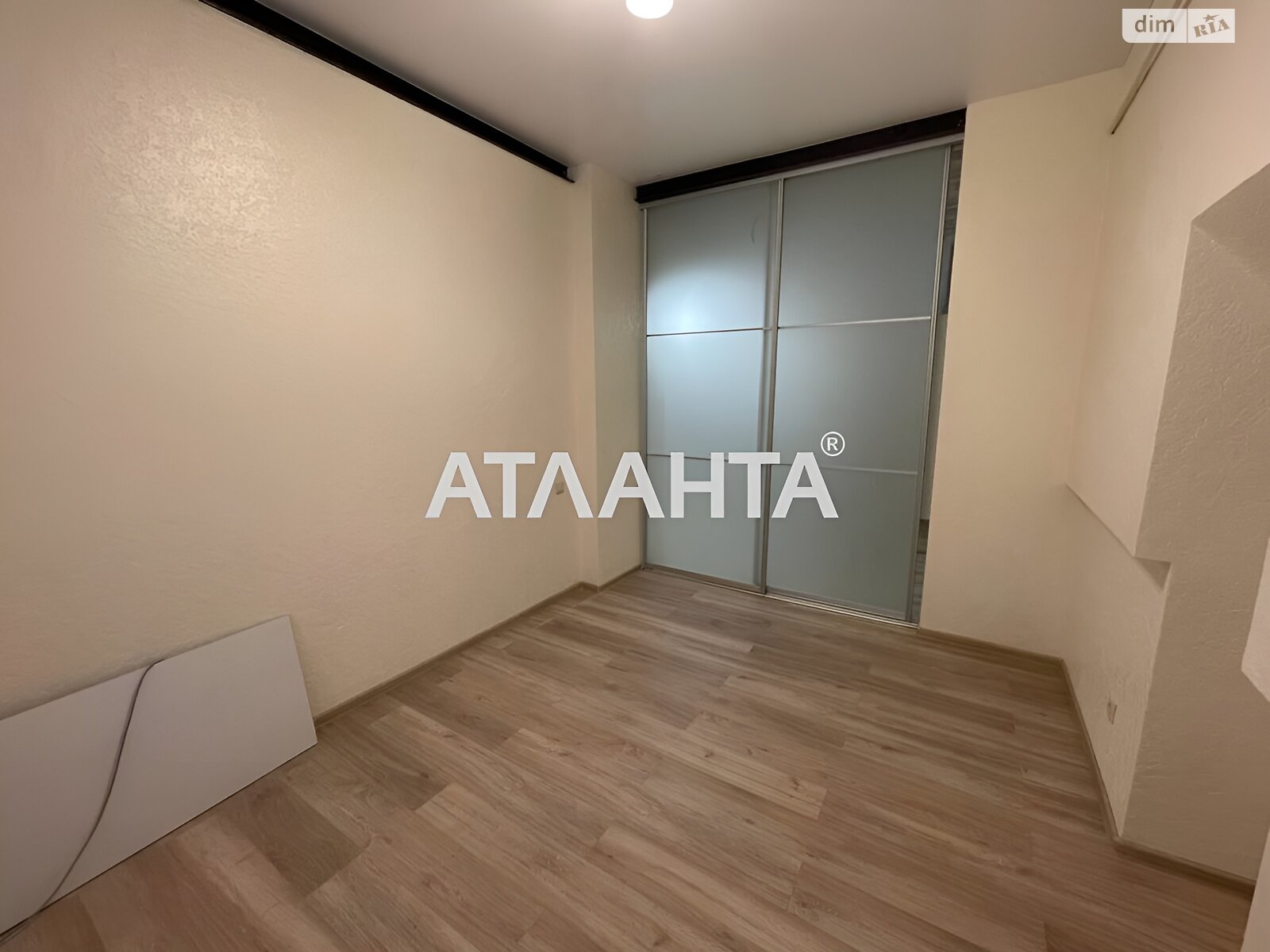 Продаж трикімнатної квартири в Одесі, на вул. Канатна, район Приморський фото 1 Продаж трикімнатної квартири в Одесі, на вул. Канатна, район Приморський фото 1