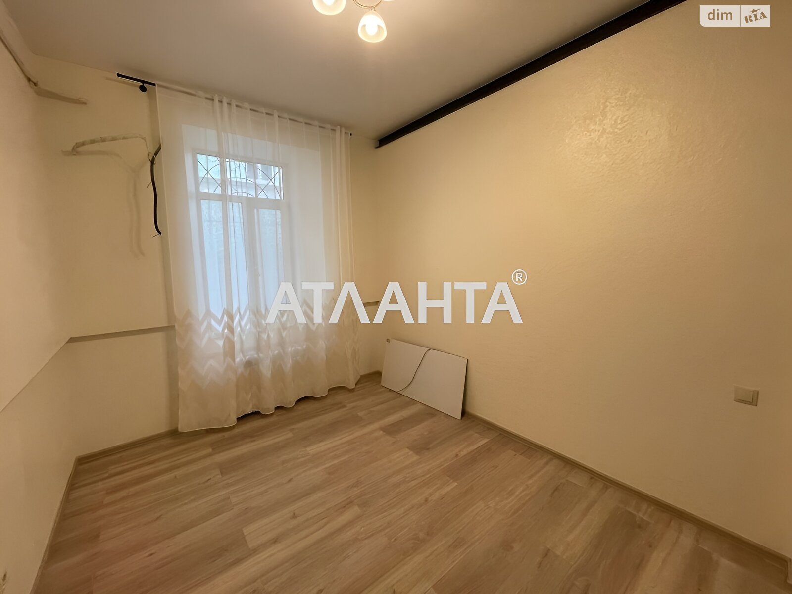 Продаж трикімнатної квартири в Одесі, на вул. Канатна, район Приморський фото 1 Продаж трикімнатної квартири в Одесі, на вул. Канатна, район Приморський фото 1