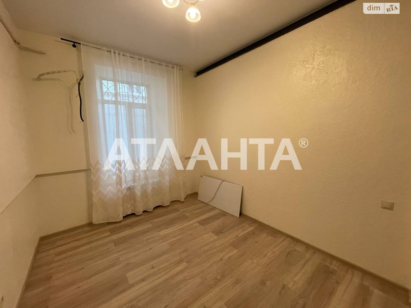 Продаж трикімнатної квартири в Одесі, на вул. Канатна, район Приморський фото 1 Продаж трикімнатної квартири в Одесі, на вул. Канатна, район Приморський фото 1