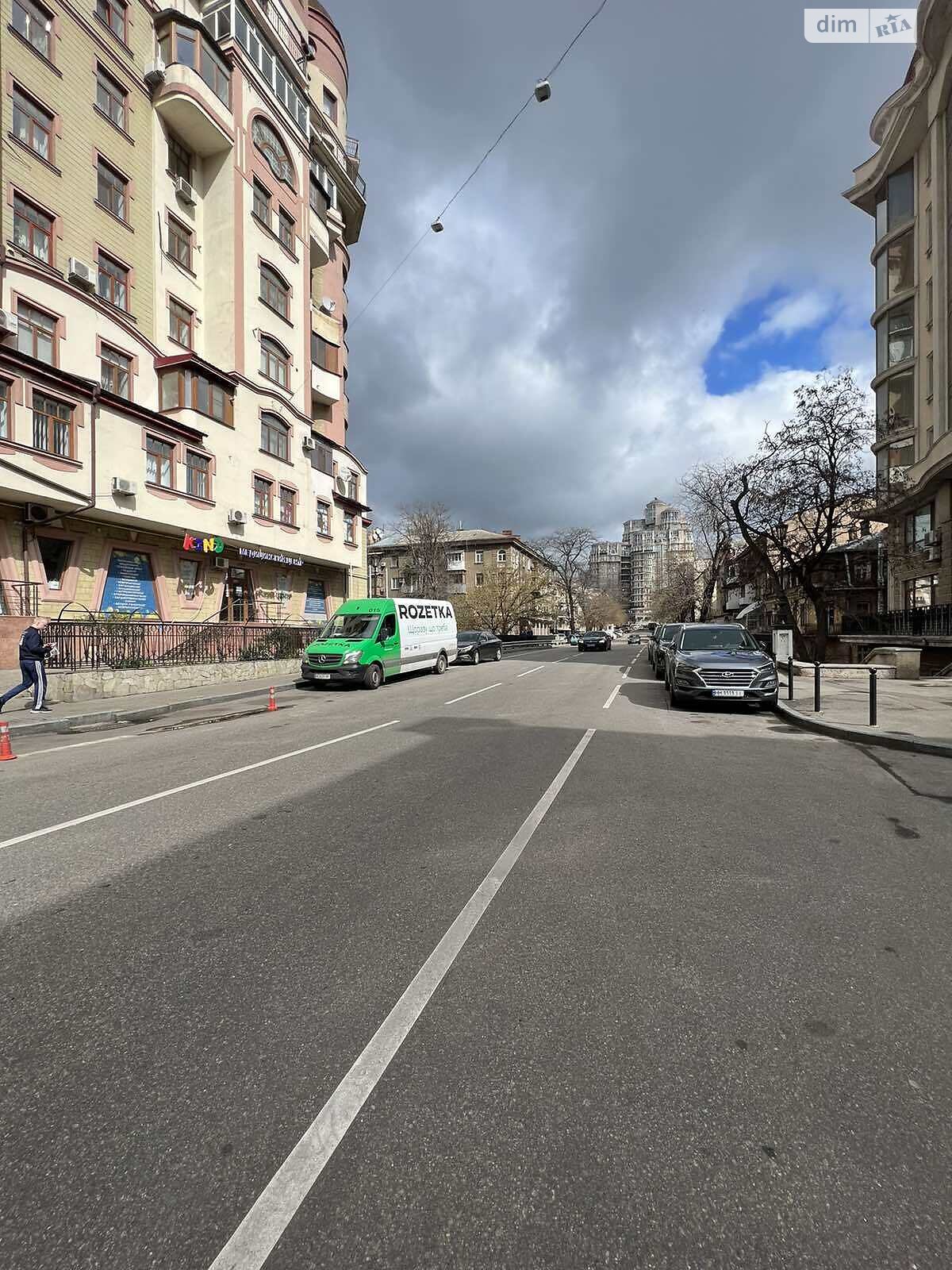 Продаж двокімнатної квартири в Одесі, на вул. Святослава Караванського 10, район Приморський фото 1 Продаж двокімнатної квартири в Одесі, на вул. Святослава Караванського 10, район Приморський фото 1