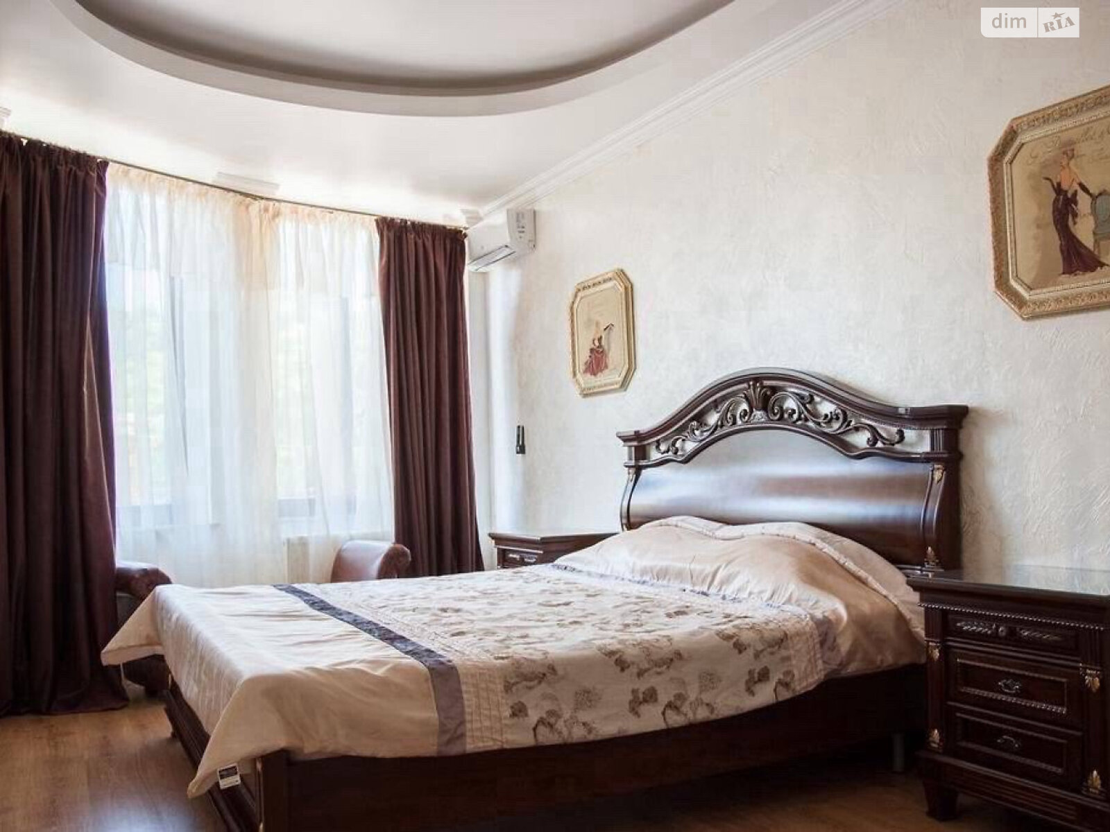 Продаж трикімнатної квартири в Одесі, на вул. Тіниста, район Приморський фото 1 Продаж трикімнатної квартири в Одесі, на вул. Тіниста, район Приморський фото 1