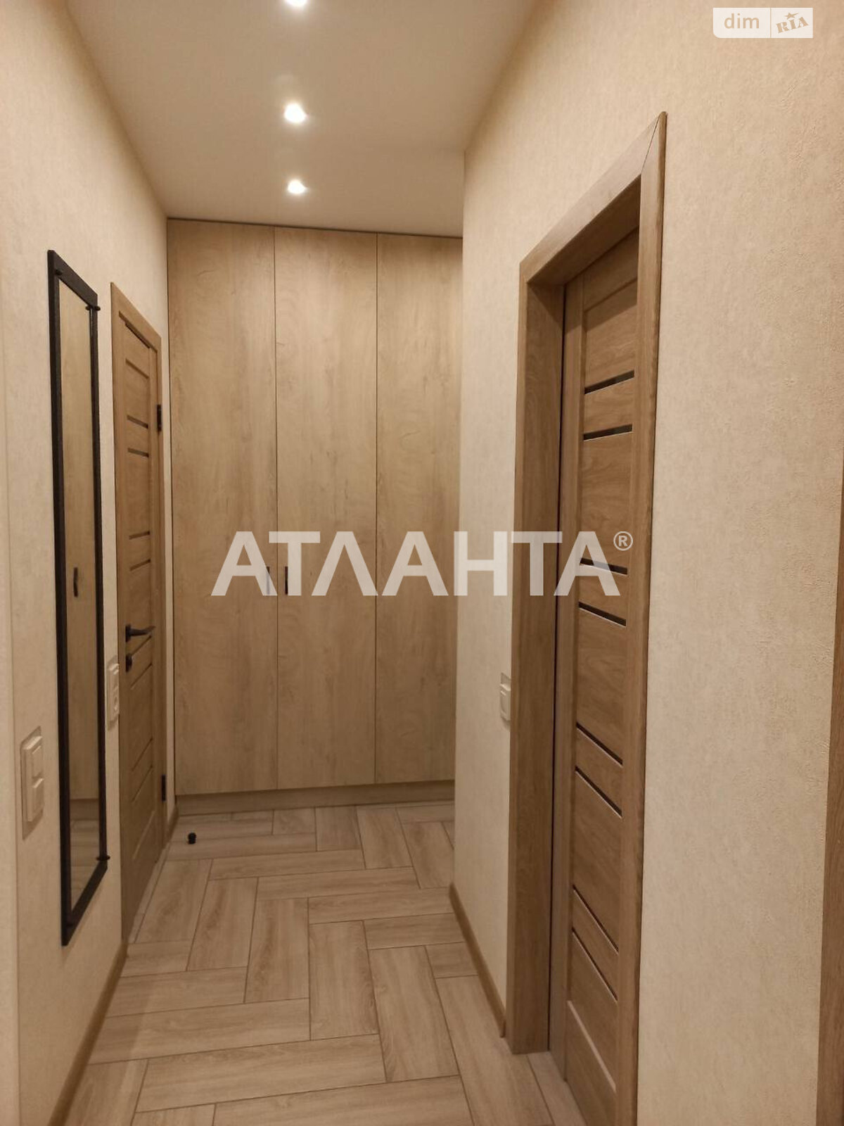 Продаж однокімнатної квартири в Одесі, на пров. Тополиний 1, район Приморський фото 1 Продаж однокімнатної квартири в Одесі, на пров. Тополиний 1, район Приморський фото 1