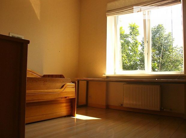 Продажа трехкомнатной квартиры в Одессе, на ул. Успенская район Приморский фото 1 Продажа трехкомнатной квартиры в Одессе, на ул. Успенская район Приморский фото 1