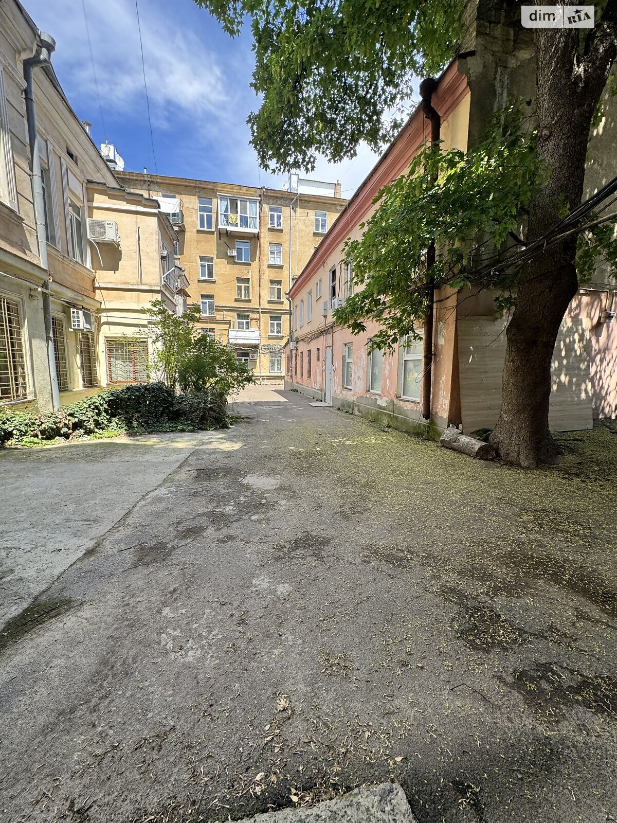 Продажа трехкомнатной квартиры в Одессе, на ул. Успенская 13, район Приморский фото 1 Продажа трехкомнатной квартиры в Одессе, на ул. Успенская 13, район Приморский фото 1