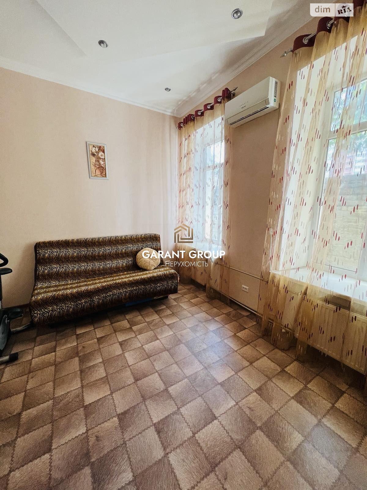Продажа трехкомнатной квартиры в Одессе, на ул. Успенская, район Приморский фото 1 Продажа трехкомнатной квартиры в Одессе, на ул. Успенская, район Приморский фото 1