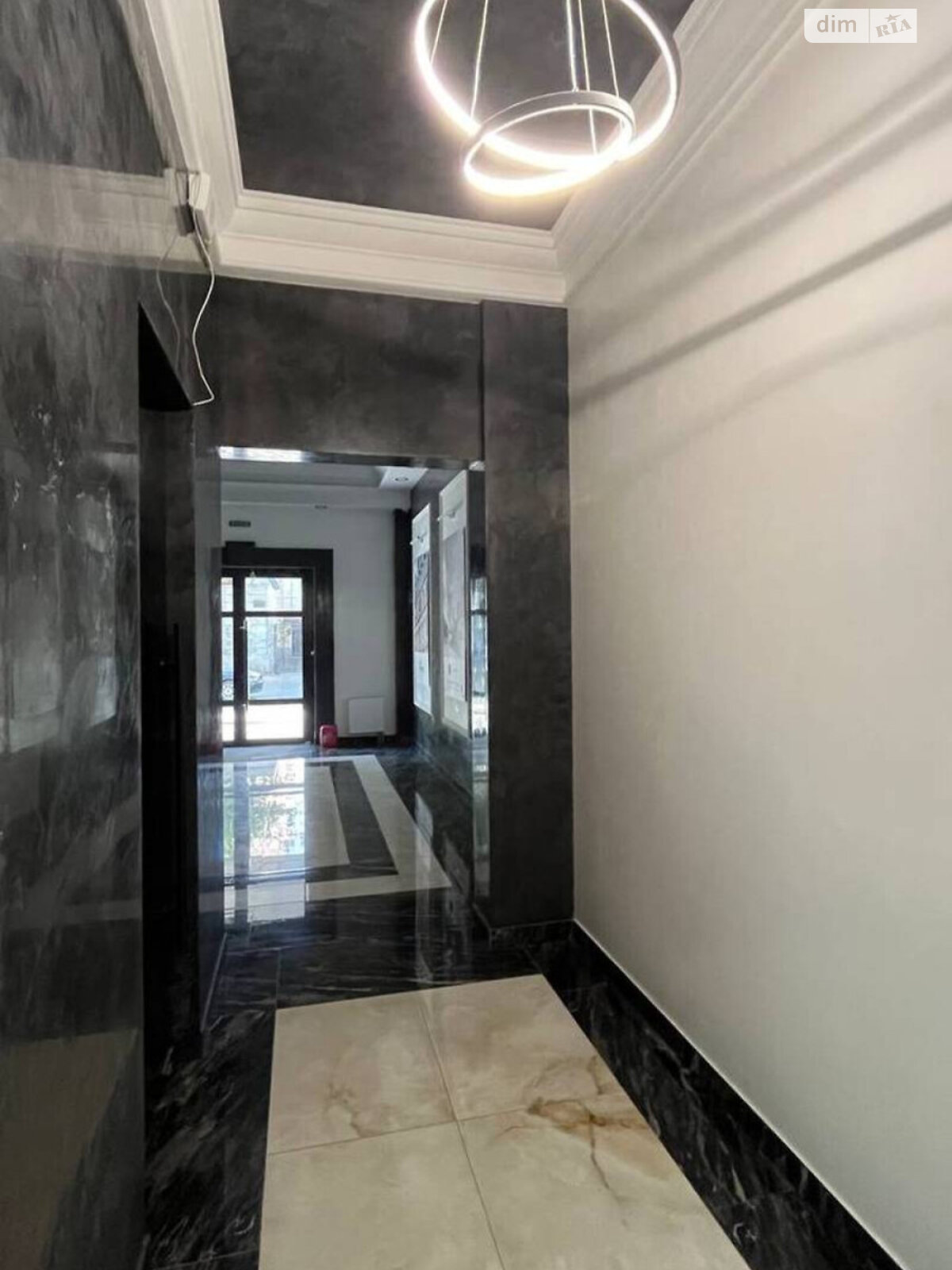Продажа двухкомнатной квартиры в Одессе, на пер. Успенский 11, район Приморский фото 1 Продажа двухкомнатной квартиры в Одессе, на пер. Успенский 11, район Приморский фото 1