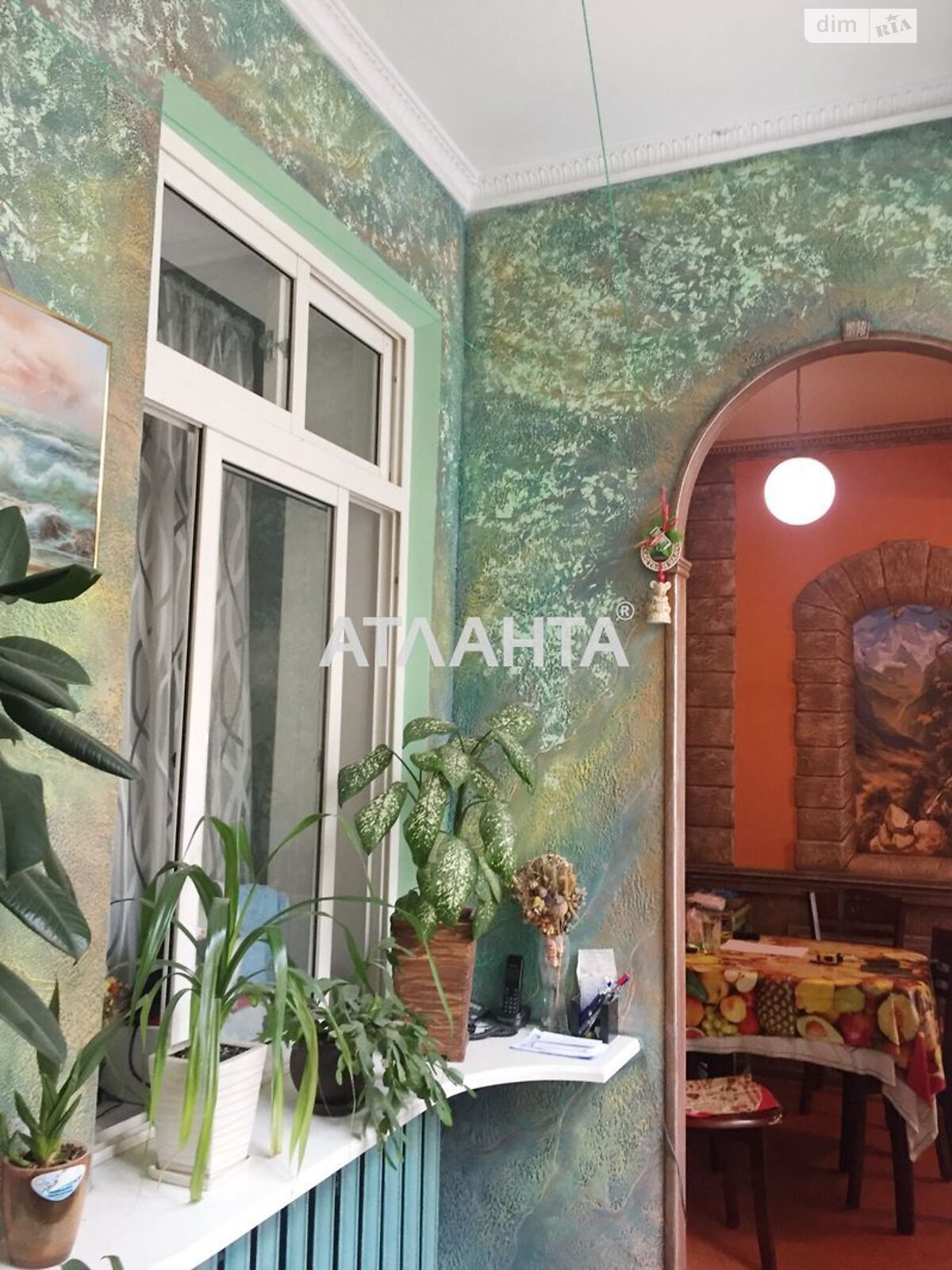 Продаж трикімнатної квартири в Одесі, на вул. Утьосова, район Приморський фото 1