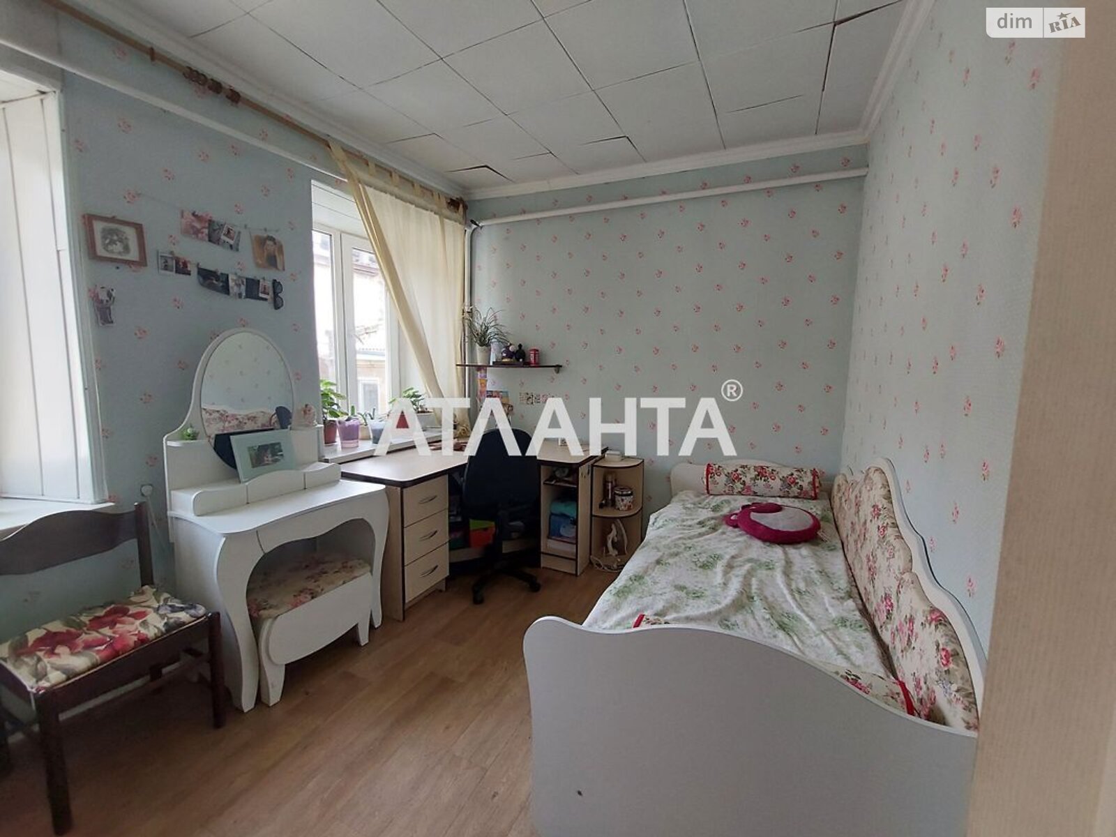 Продажа трехкомнатной квартиры в Одессе, на ул. Утесова, район Приморский фото 1