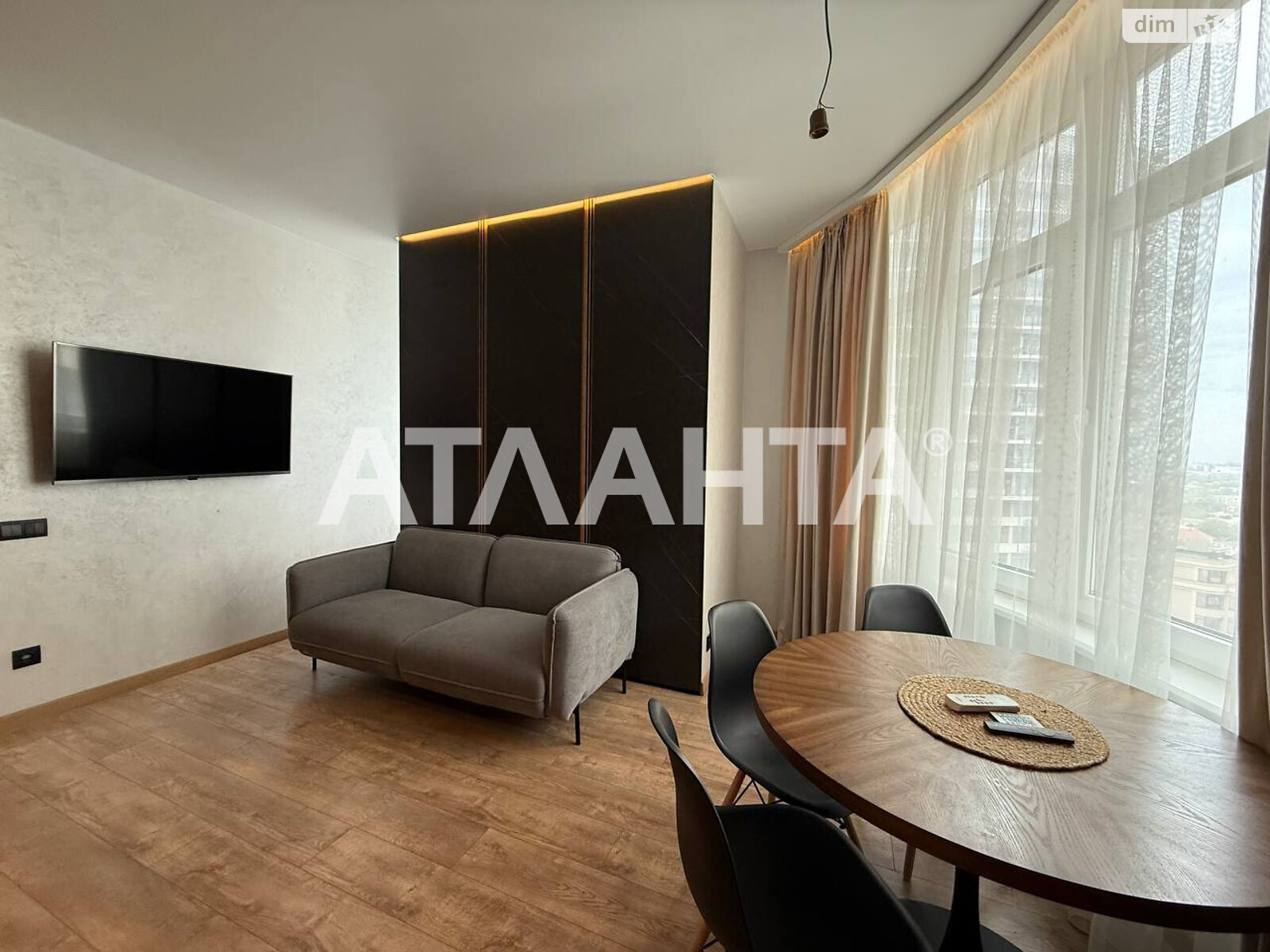 Продажа однокомнатной квартиры в Одессе, на ул. Валерия Самофалова, район Приморский фото 1 Продажа однокомнатной квартиры в Одессе, на ул. Валерия Самофалова, район Приморский фото 1