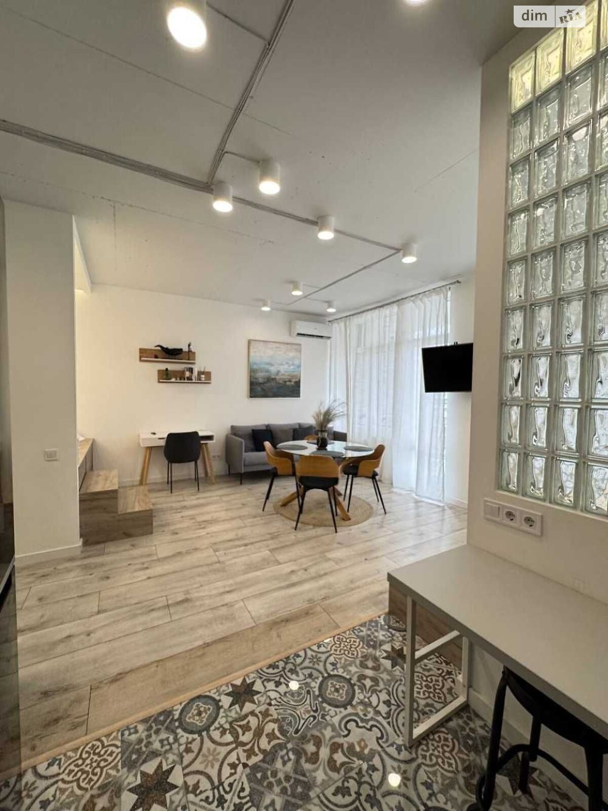 Продажа однокомнатной квартиры в Одессе, на ул. Валерия Самофалова 16А/5, район Приморский фото 1 Продажа однокомнатной квартиры в Одессе, на ул. Валерия Самофалова 16А/5, район Приморский фото 1