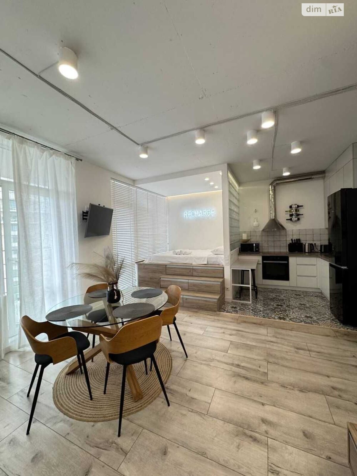 Продажа однокомнатной квартиры в Одессе, на ул. Валерия Самофалова 16А/5, район Приморский фото 1 Продажа однокомнатной квартиры в Одессе, на ул. Валерия Самофалова 16А/5, район Приморский фото 1