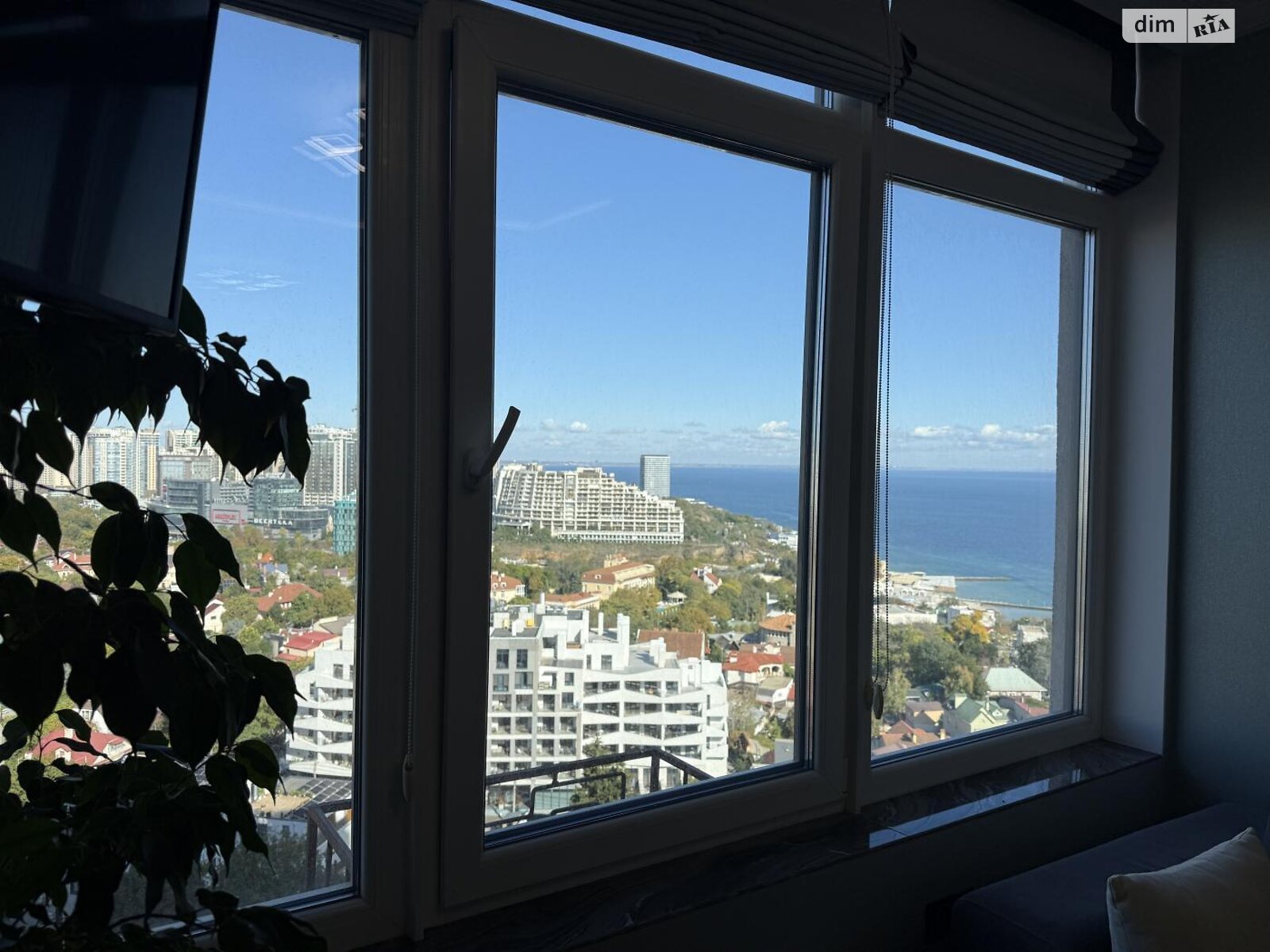 Продажа однокомнатной квартиры в Одессе, на ул. Валерия Самофалова 16А/1, район Приморский фото 1